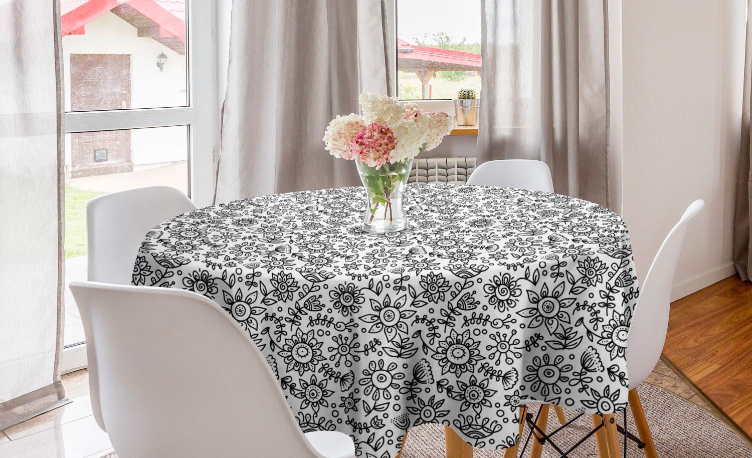 Ambesonne Black and White Round Tablecloth - 60 Inch Floral Doodle Print Abstract Table Cover for Dining Room & Kitchen Decor | Perfect for Dinner Parties, Holiday Gatherings & Home Styling