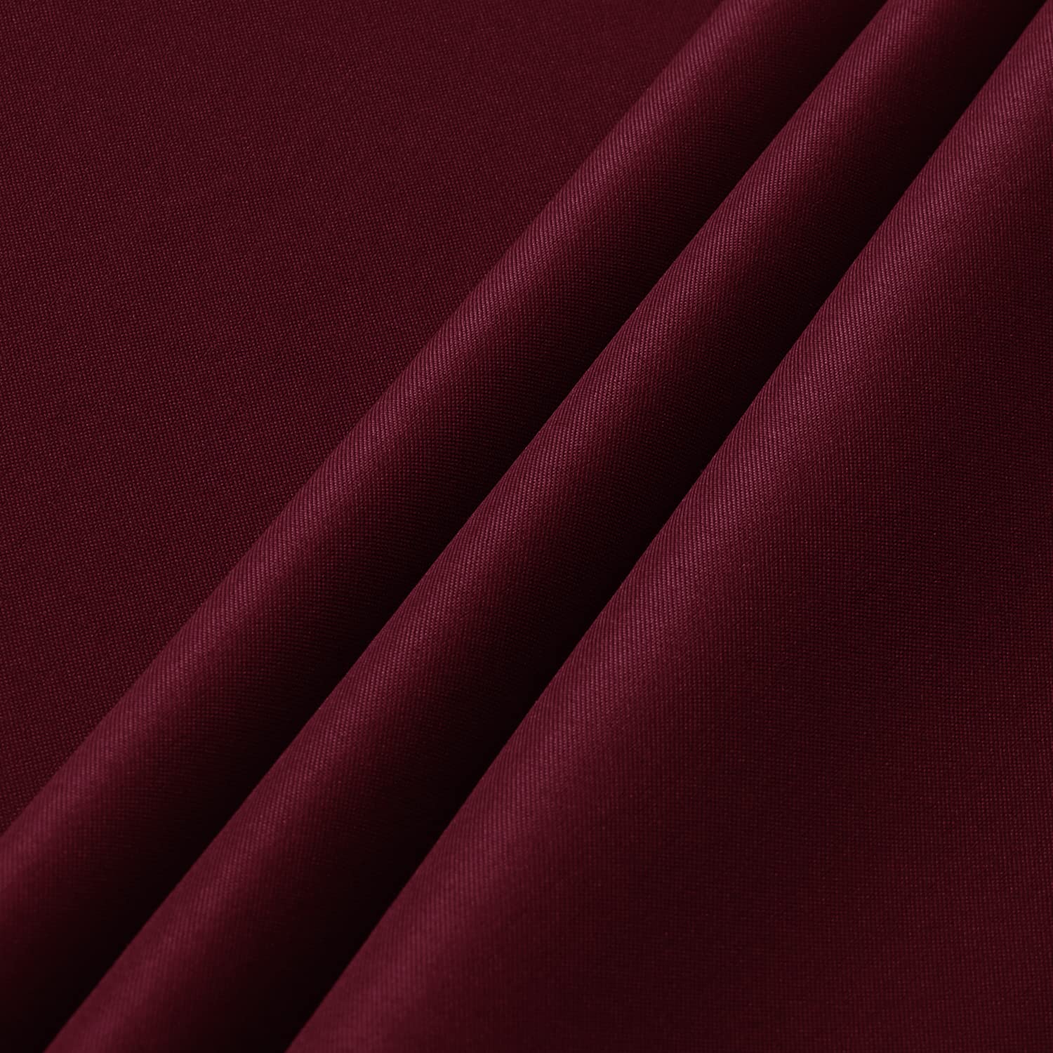 2 Pack 60 Inch Round Burgundy Tablecloth - Stain & Wrinkle Resistant Washable Polyester Table Cover for Dining Tables, Buffet Parties, Camping, Picnics & Outdoor Events