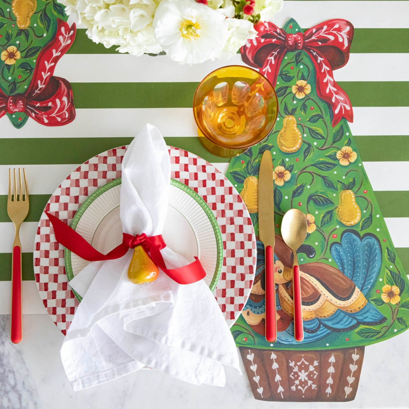 Elegant Die-Cut Partridge Placemat for Holiday Dining - Perfect for Christmas Table Settings and Festive Home Decor