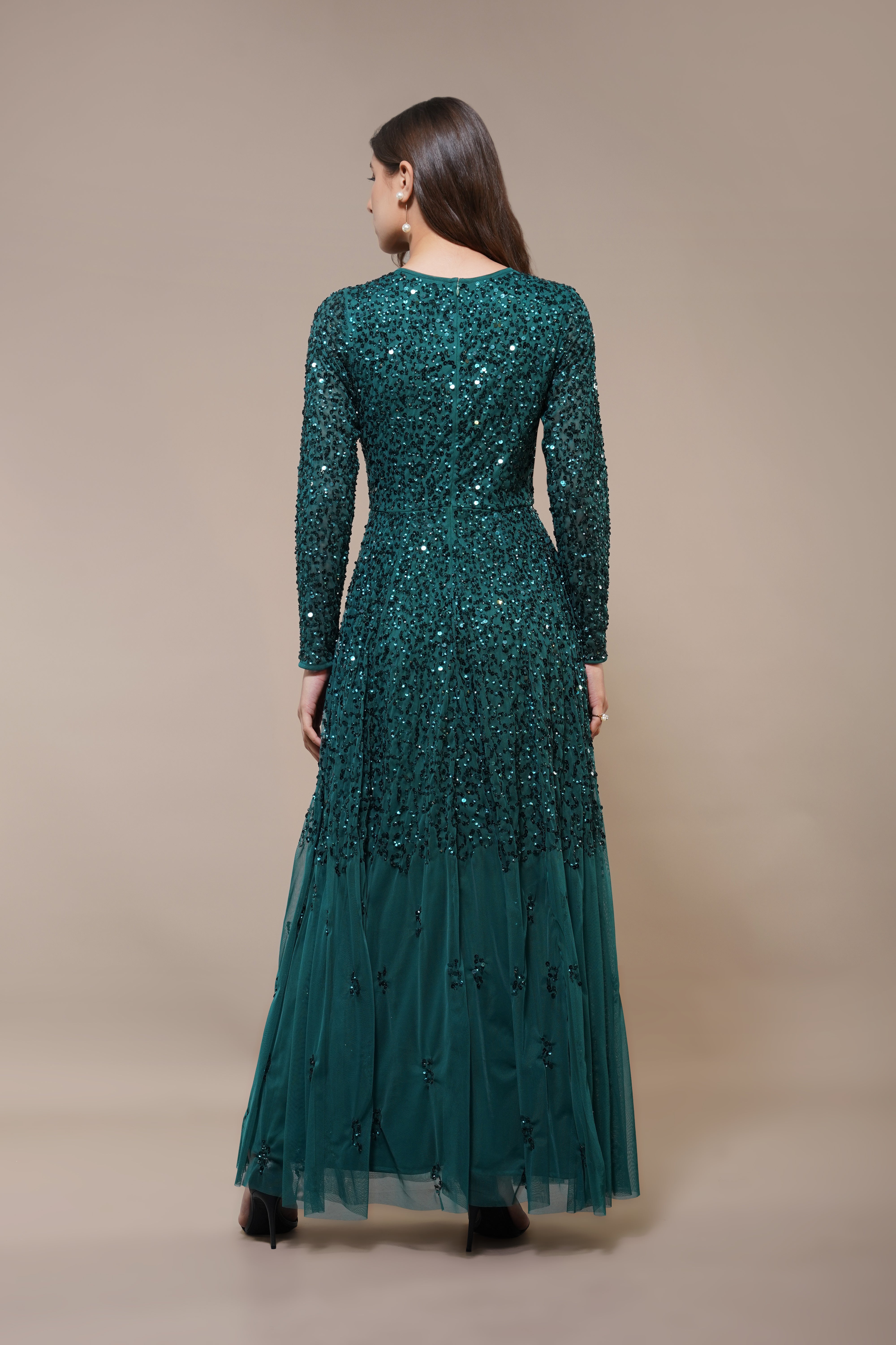 Elegant Long Sleeve Embellished Maxi Dress for Women - Emerald Green Formal Gown for Evening Parties, Weddings & Special Occasions