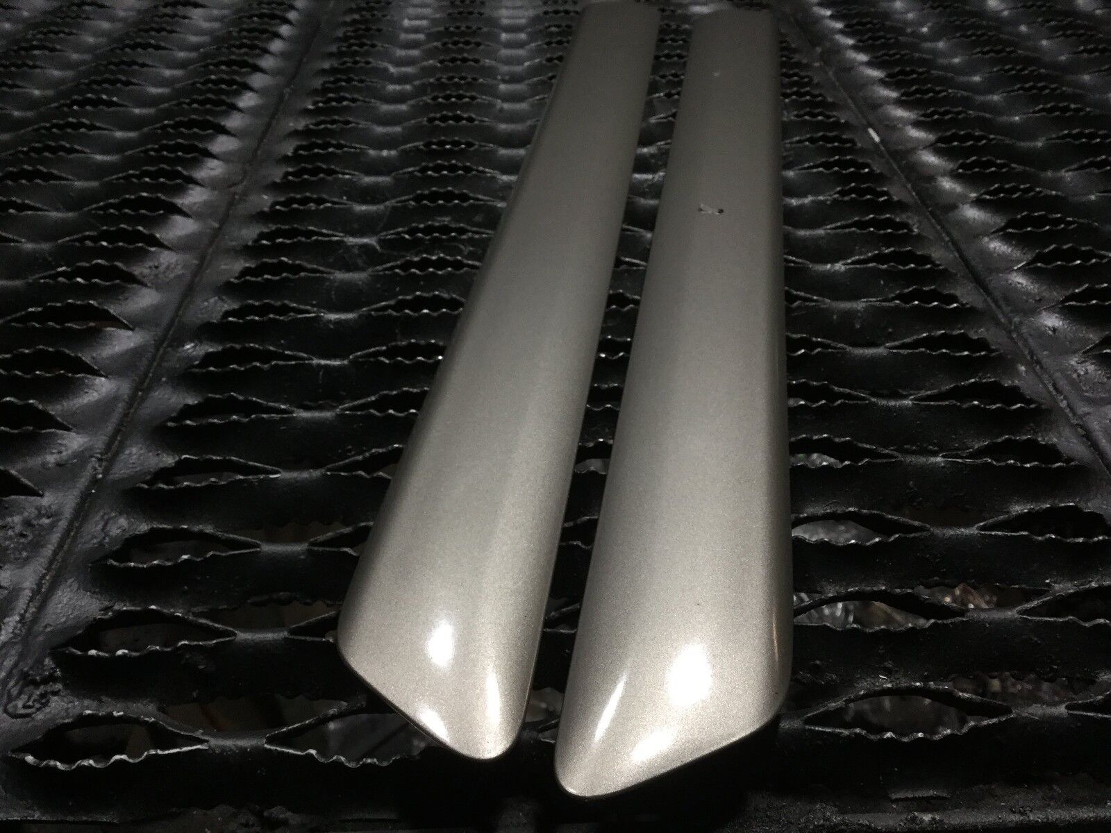 2003-2006 Audi A4 B6 Cabriolet Rear Quarter Panel Trim Molding Set of 2 - Perfect for Replacement & Car Restoration Projects