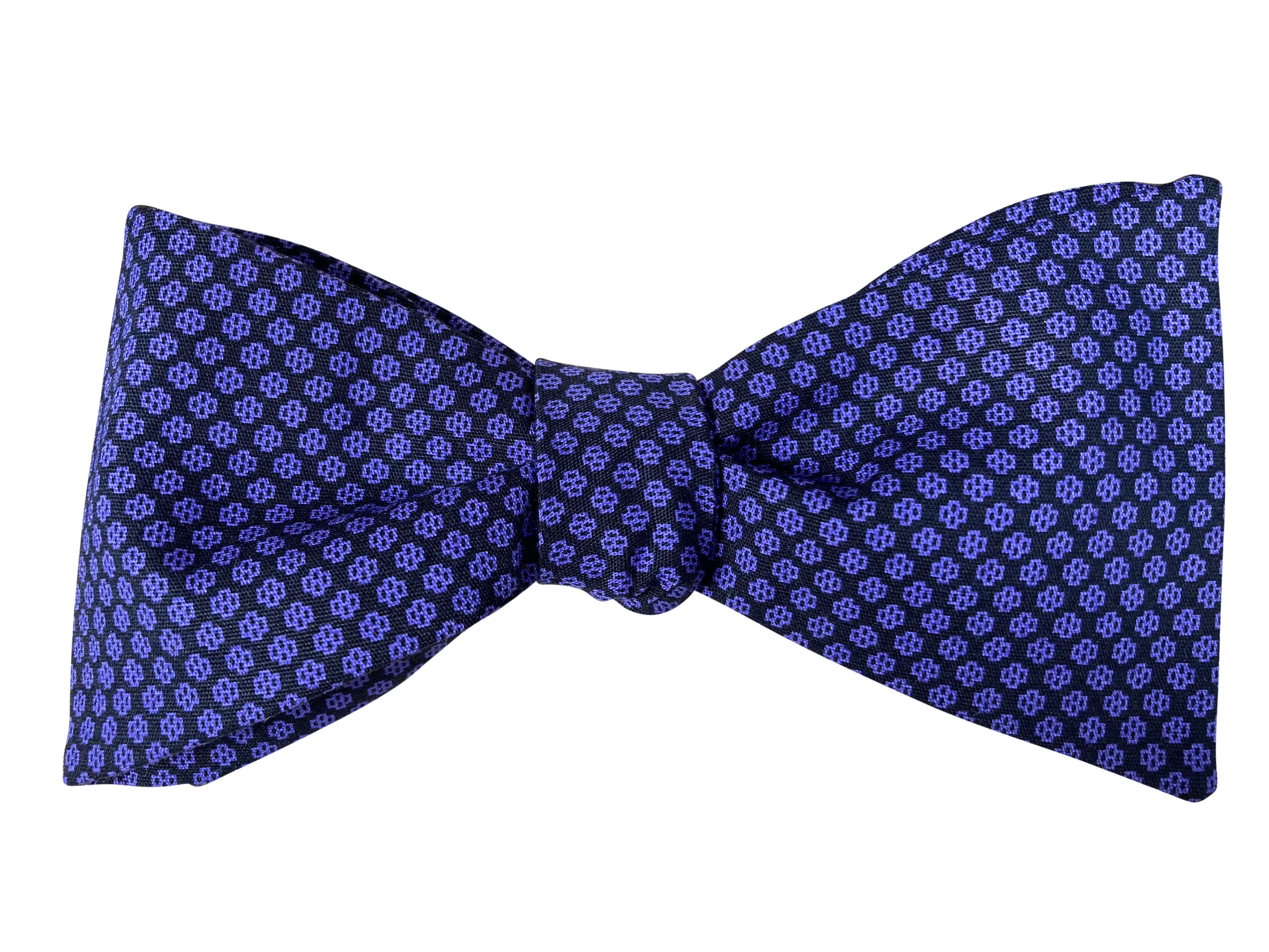 Elegant Purple & Black Lotus Bow Tie for Men - Stylish Formal Accessory for Weddings, Prom & Special Occasions