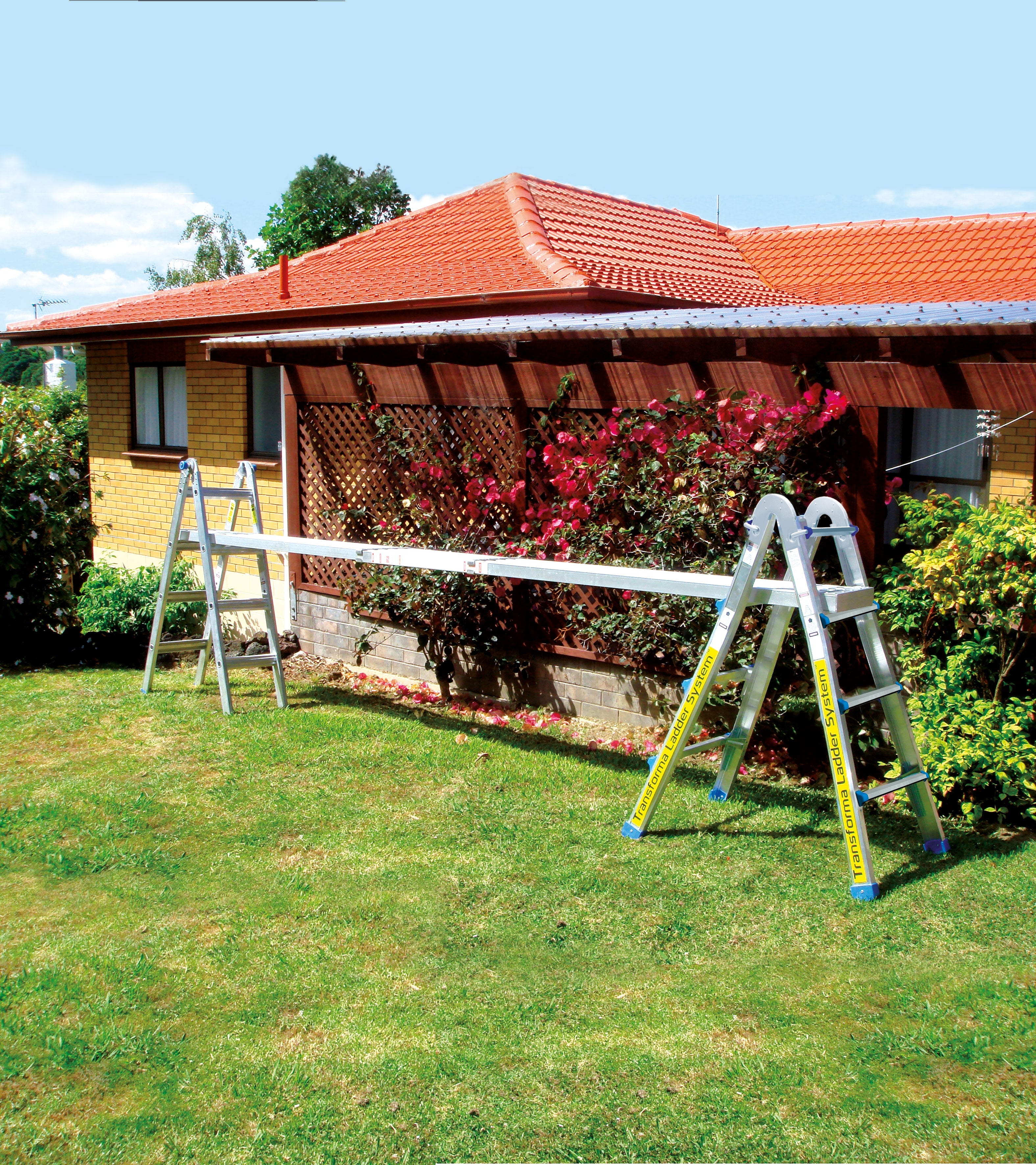 Transforma Ladder - Extendable Plank for Scaffolding, Roofing & Home Repairs | Adjustable Aluminum Platform Ladder for Construction & DIY Projects
