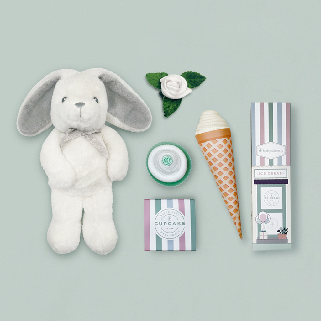 Hello Baby Gift Set - Premium Newborn Baby Shower Gift for Boys & Girls - Perfect for Birthdays, Showers & Celebrations