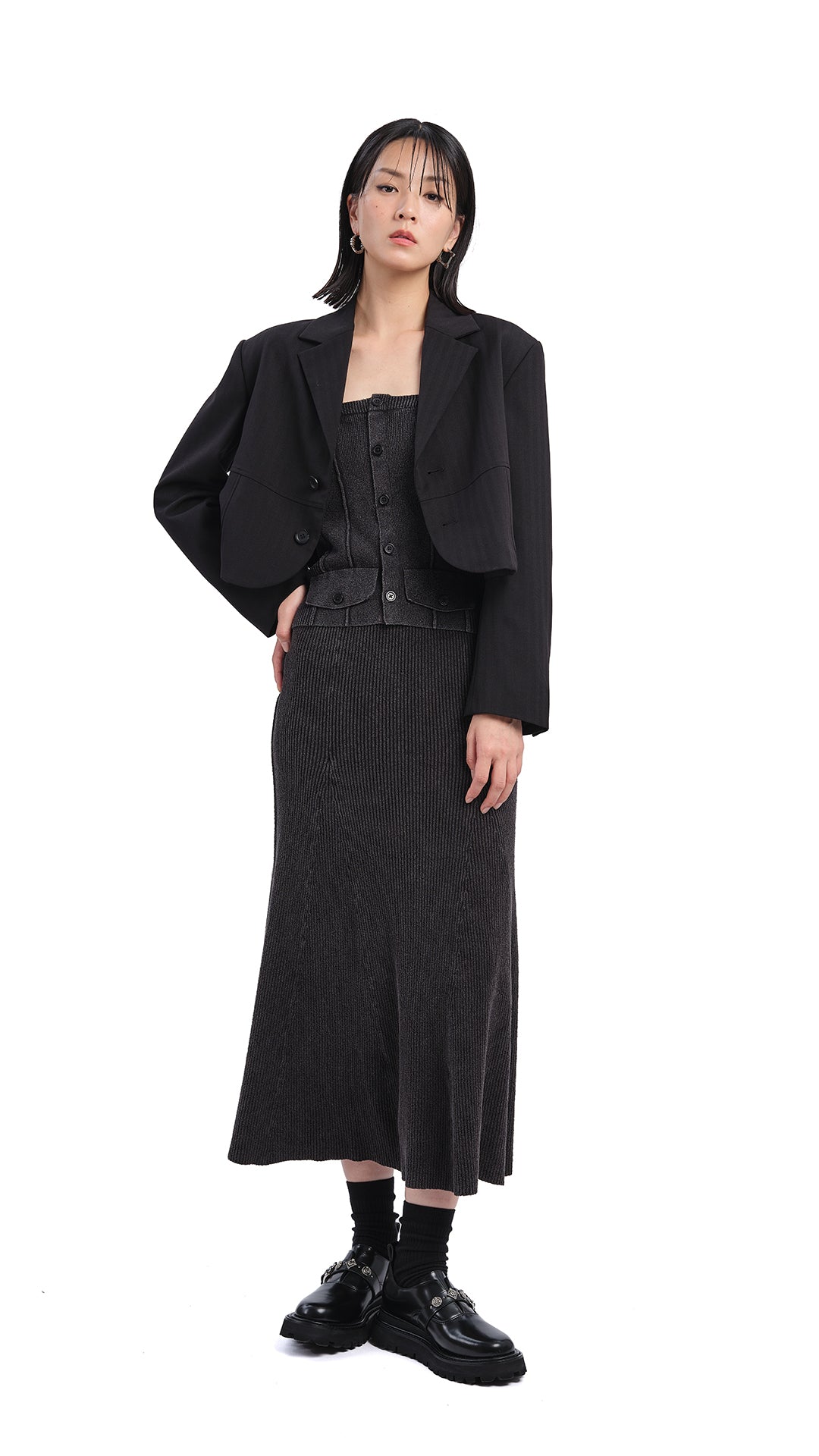 Stylish Short Suit Jacket for Women - Trendy Blazer with Pockets | Perfect for Office, Business Meetings & Formal Events