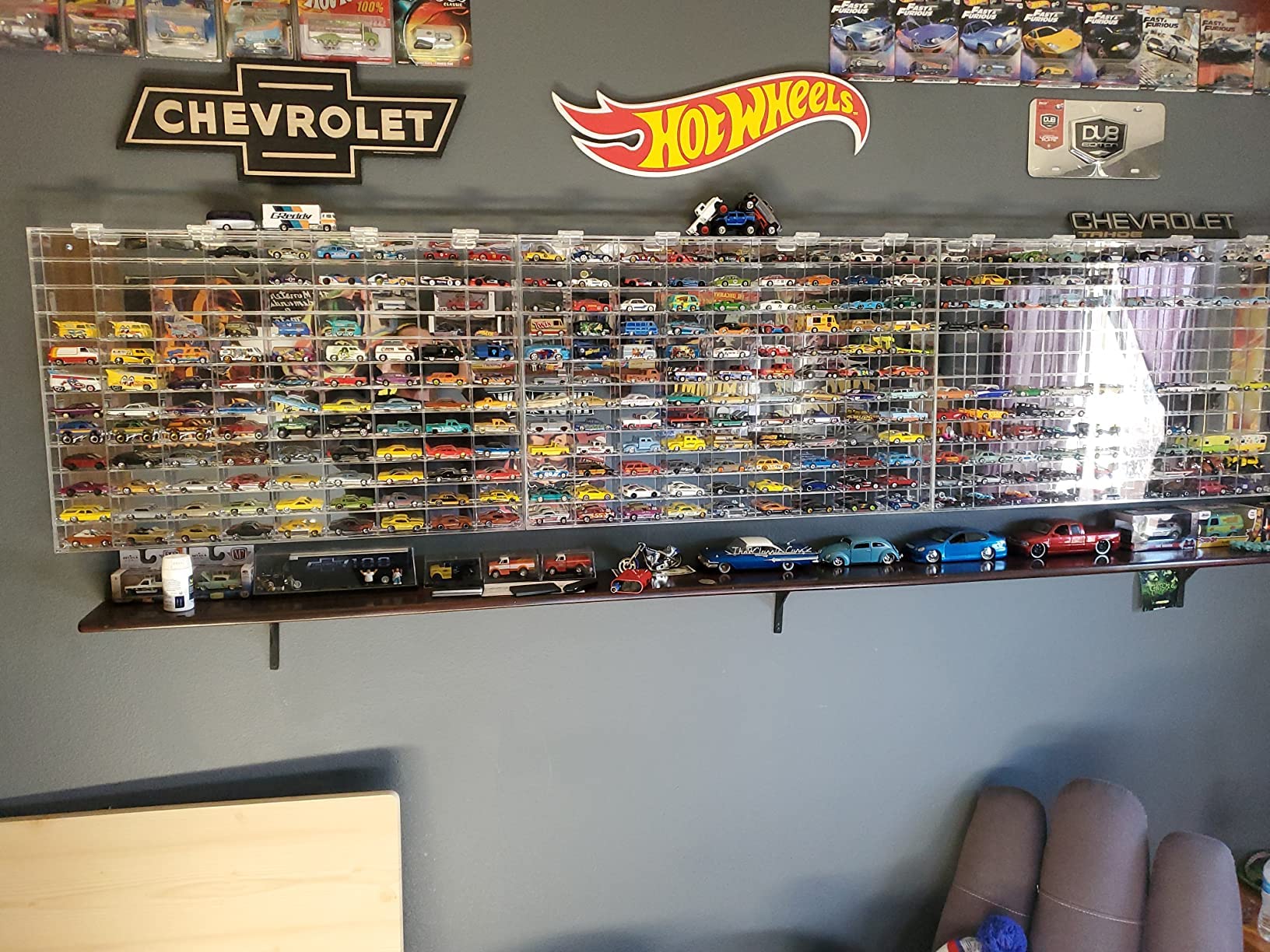 1:64 Scale Matchbox Hot Wheels Toy Car Display Case Wall Cabinet - 108 Slots with UV Protection & Mirrored Background - Perfect for Collectors, Home Decor, and Showcasing Diecast Models