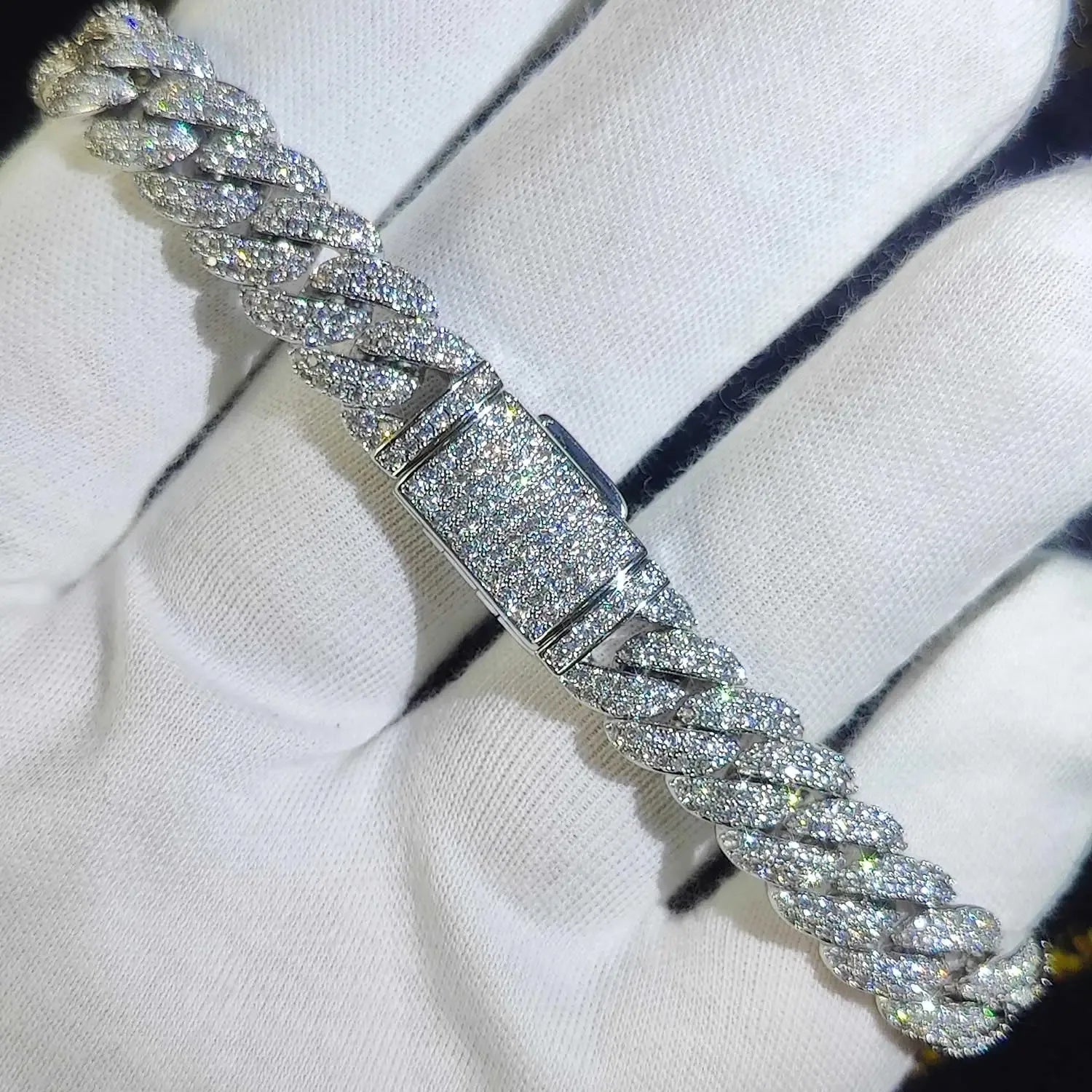 7 Iced Out VVS Diamond Moissanite Bracelet for Women - Luxury Tennis Bracelet with High-Quality Moissanite Stones - Perfect for Parties, Weddings & Special Occasions