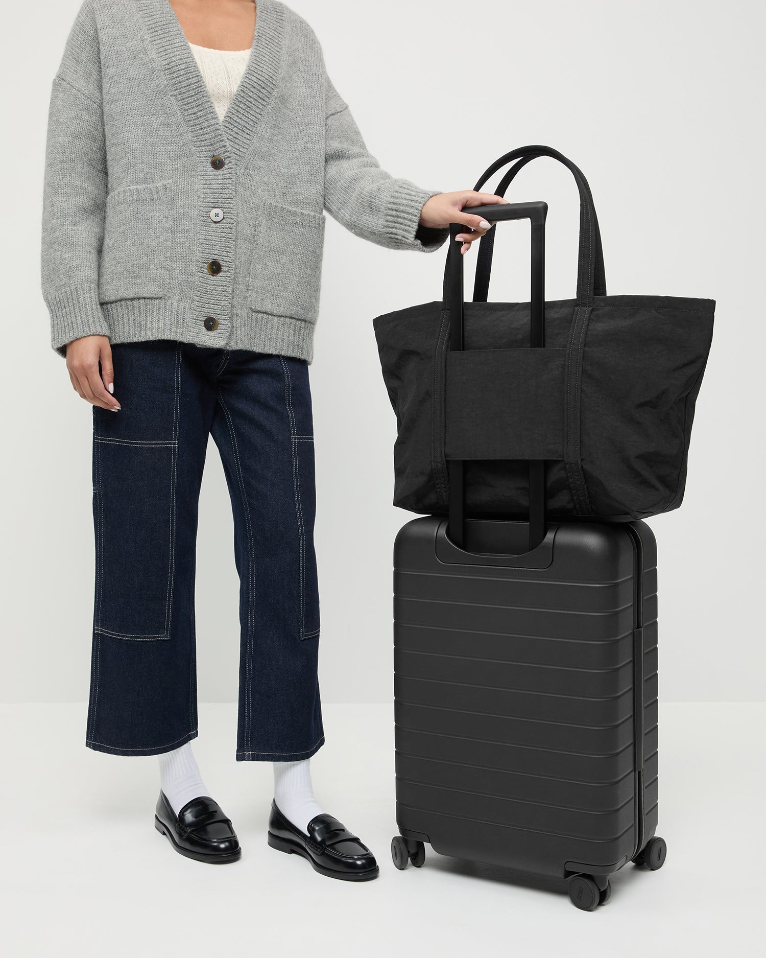 Dina Black Travel Tote Bag - Stylish Large Capacity Carry On Bag for Women - Perfect for Airplane, Business Trip & Weekend Getaway