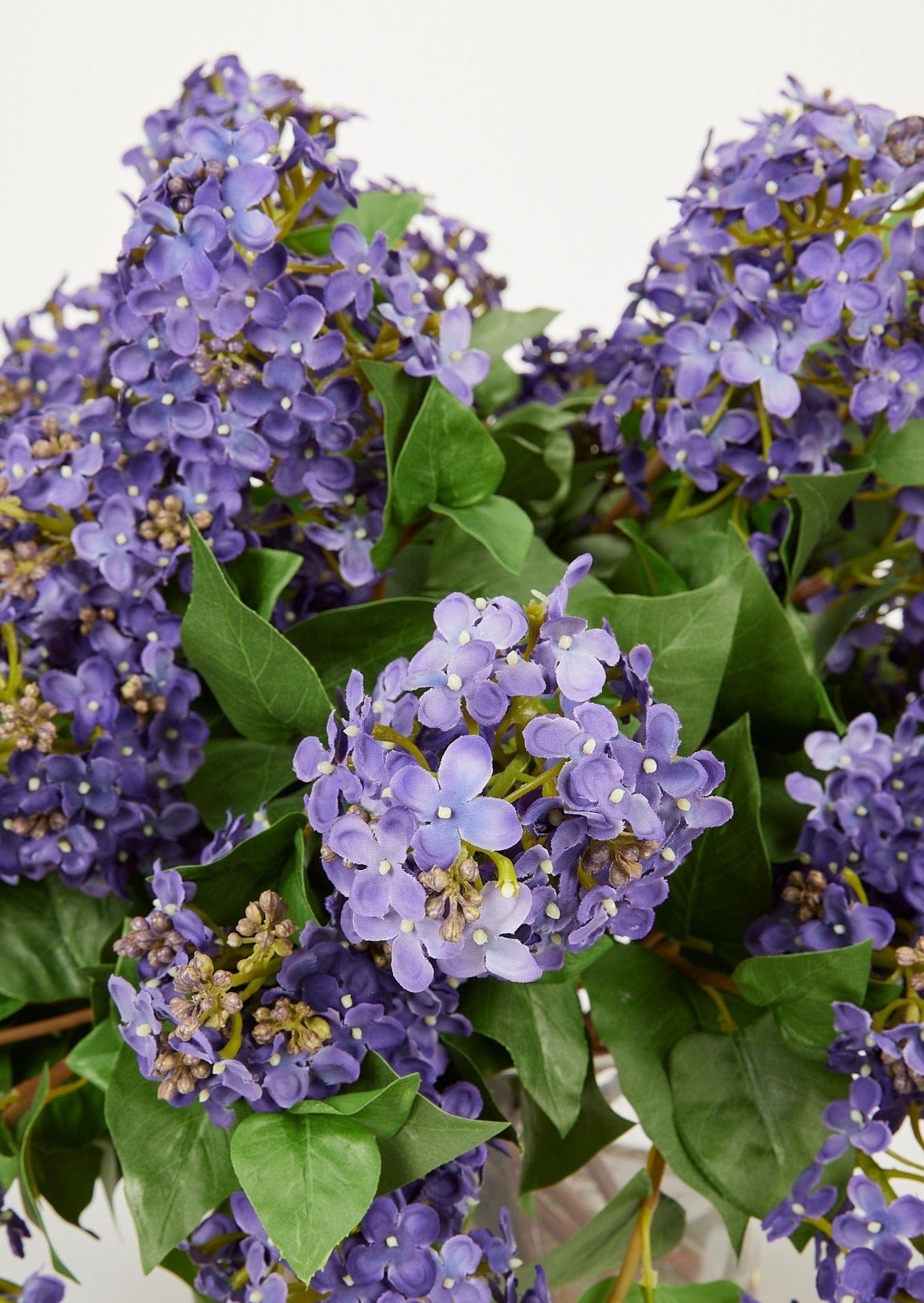 18-Inch Purple Faux Lilac Flower Arrangement - Artificial Silk Lilacs for Home Decor, Wedding Centerpieces & Spring Table Decorations