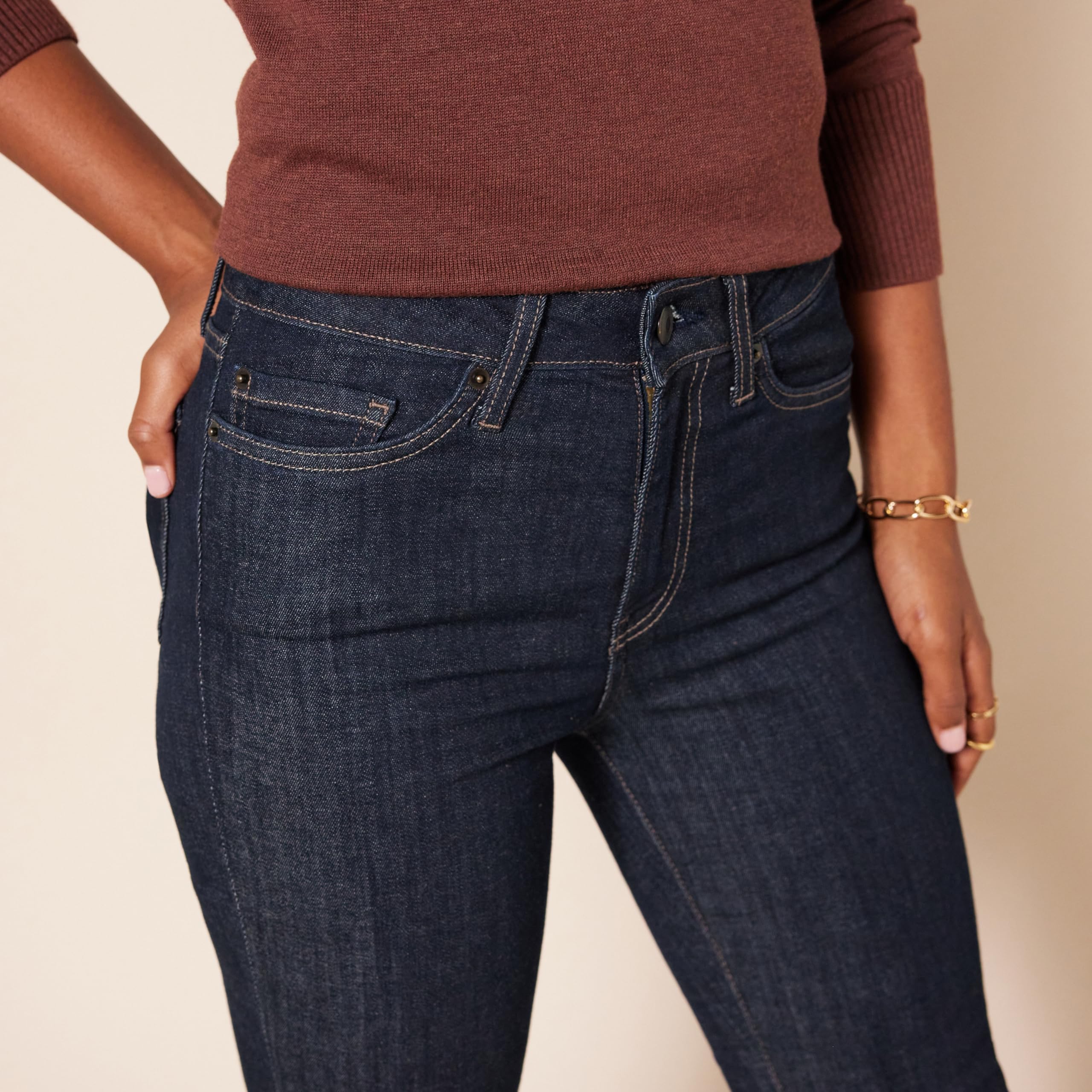 Amazon Essentials Women's Skinny Jeans - High Waist Stretch Denim Pants for Everyday Comfort & Style | Perfect for Work, Casual Outfits & Night Out