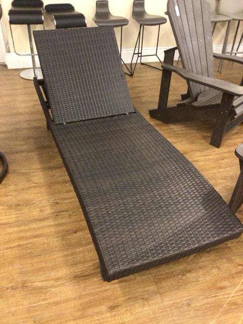 Premium Outdoor Chaise Lounge - Waterproof & UV-Resistant Patio Sun Lounger for Poolside, Beach, Garden - Comfortable Adjustable Recliner with Cushion - Perfect for Relaxing, Sunbathing, and Outdoor Lounging