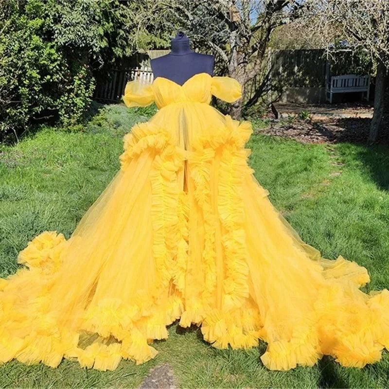 Elegant Ruffled Tulle Maternity Dress for Photoshoots | Puffy Mesh Sweetheart Neckline, Short Sleeves, Custom Made Prom Gown | Perfect for Maternity Photos, Baby Showers & Special Occasions