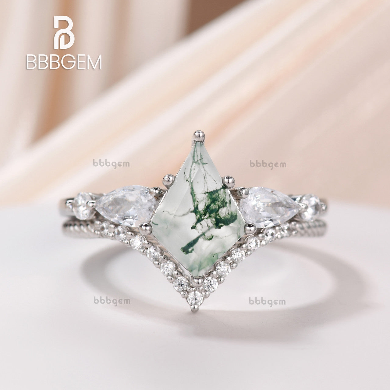 Women's Geometric Green Moss Agate Ring Set - Kite Lozenge White Gold Plated Jewelry for Wedding, Anniversary & Special Occasions