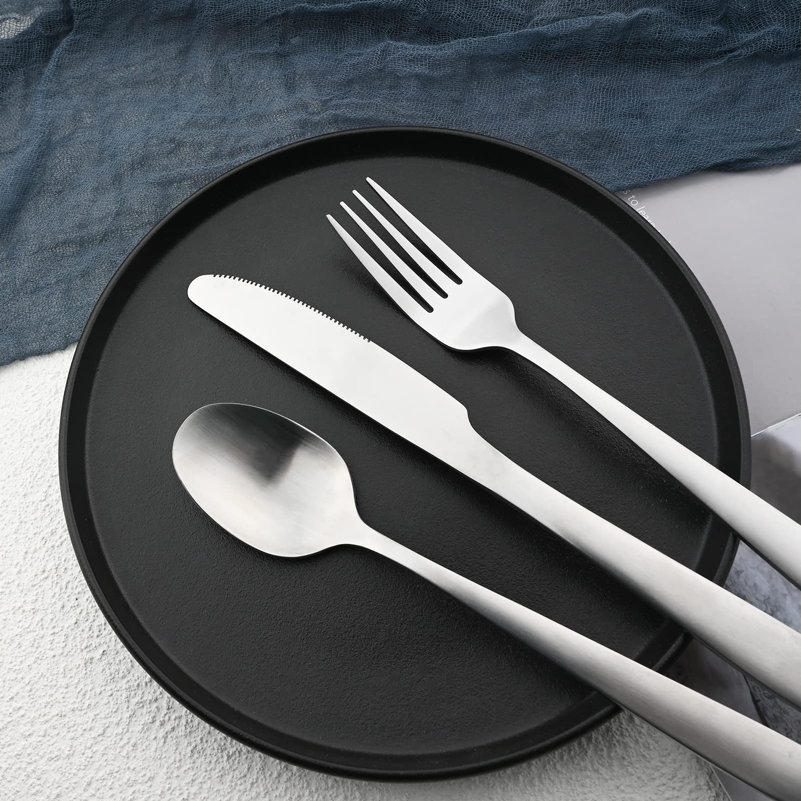 5-Piece Stainless Steel Silverware Set - Matte Silver Flatware for 1 (Knife, Fork, Spoon) | Elegant Dining Utensils for Family Meals, Restaurants & Dinner Parties | Dishwasher Safe Kitchen Cutlery Set