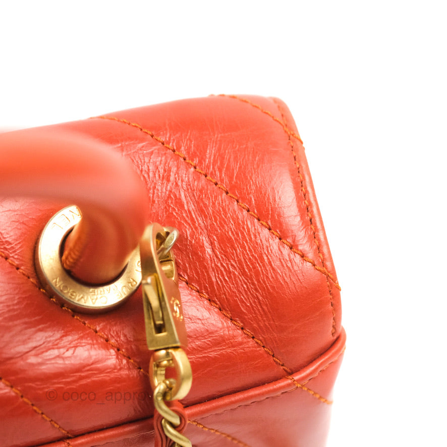 Chanel Chevron Small Coco Handle Bag in Dark Orange Shiny Aged Calfskin with Aged Gold Hardware - Perfect for Evening Events & Luxury Fashion Accessories