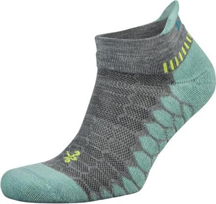 Balega Silver No Show Socks - Ultra Lightweight & Breathable Running Socks for Men & Women - Moisture Wicking & Cushioned for All-Day Comfort - Perfect for Jogging, Gym Workouts & Daily Wear