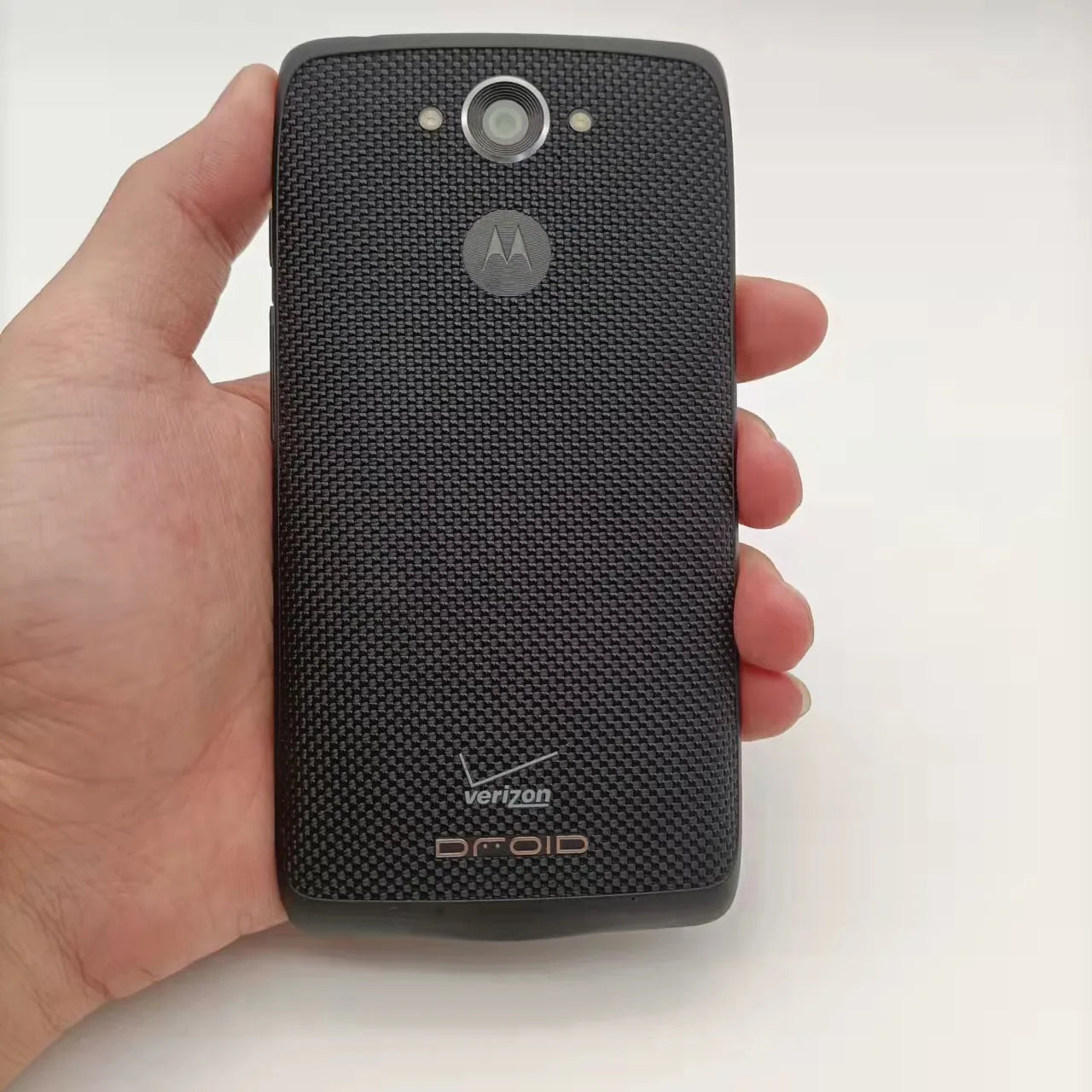 Motorola Droid Turbo XT1254 32GB Verizon Unlocked Smartphone - 4G LTE Quad-Core Processor, Long Battery Life | Perfect for Business Professionals & Travelers