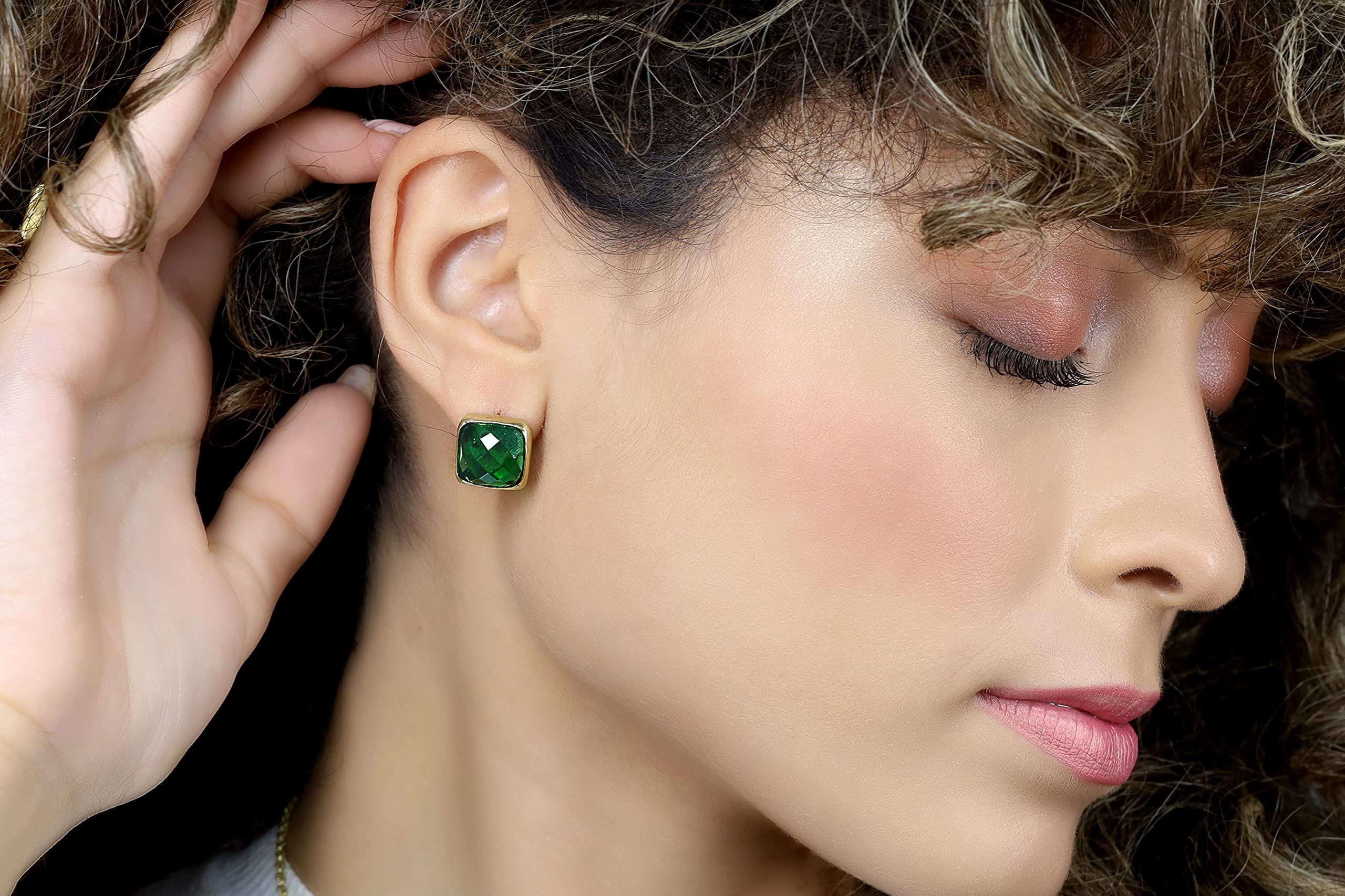 Square Emerald Earrings - 18k Gold Bezel Stud Earrings - May Birthstone Jewelry - Solid Gold Minimalist Post Earrings for Women - Perfect for Gifts, Weddings & Everyday Elegance
