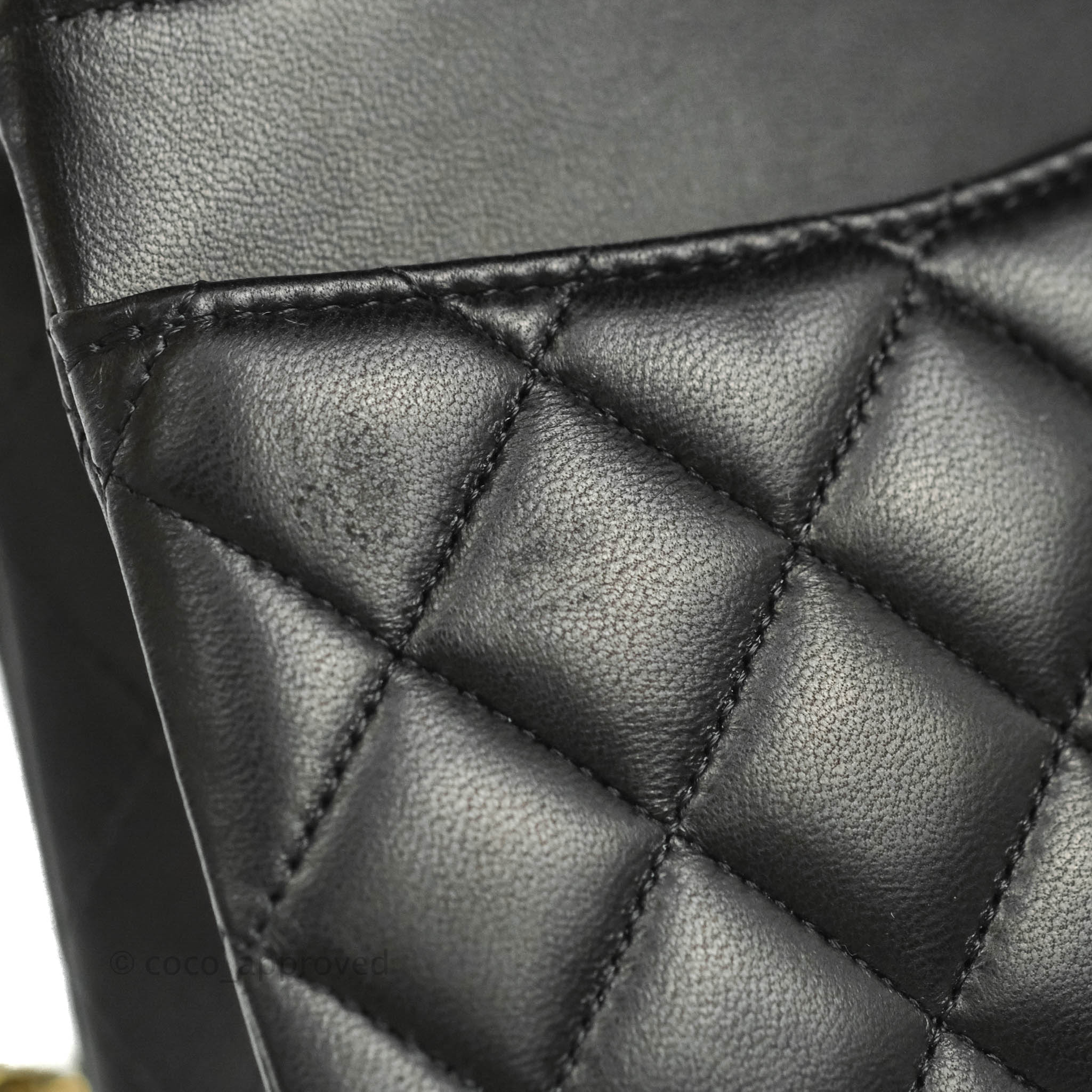 Chanel Classic Medium Double Flap Bag in Black Lambskin Leather with Gold Hardware - Luxury Handbag for Women, Perfect for Work, Evening Events & Special Occasions