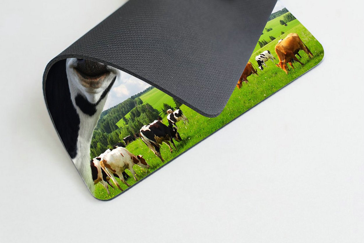 Smooffly Cow Print Gaming Mouse Pad - Large Non-Slip Rubber Base with Pasture Meadow Design for PC, Laptop, Office & Home Use