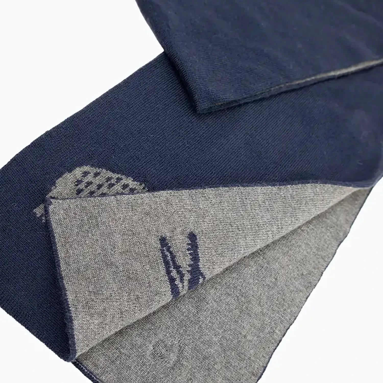 Intersia Luxury Double-Faced Crocodile Print Scarf - Soft & Warm Winter Fashion Accessory for Women - Perfect for Office, Travel & Outdoor Activities