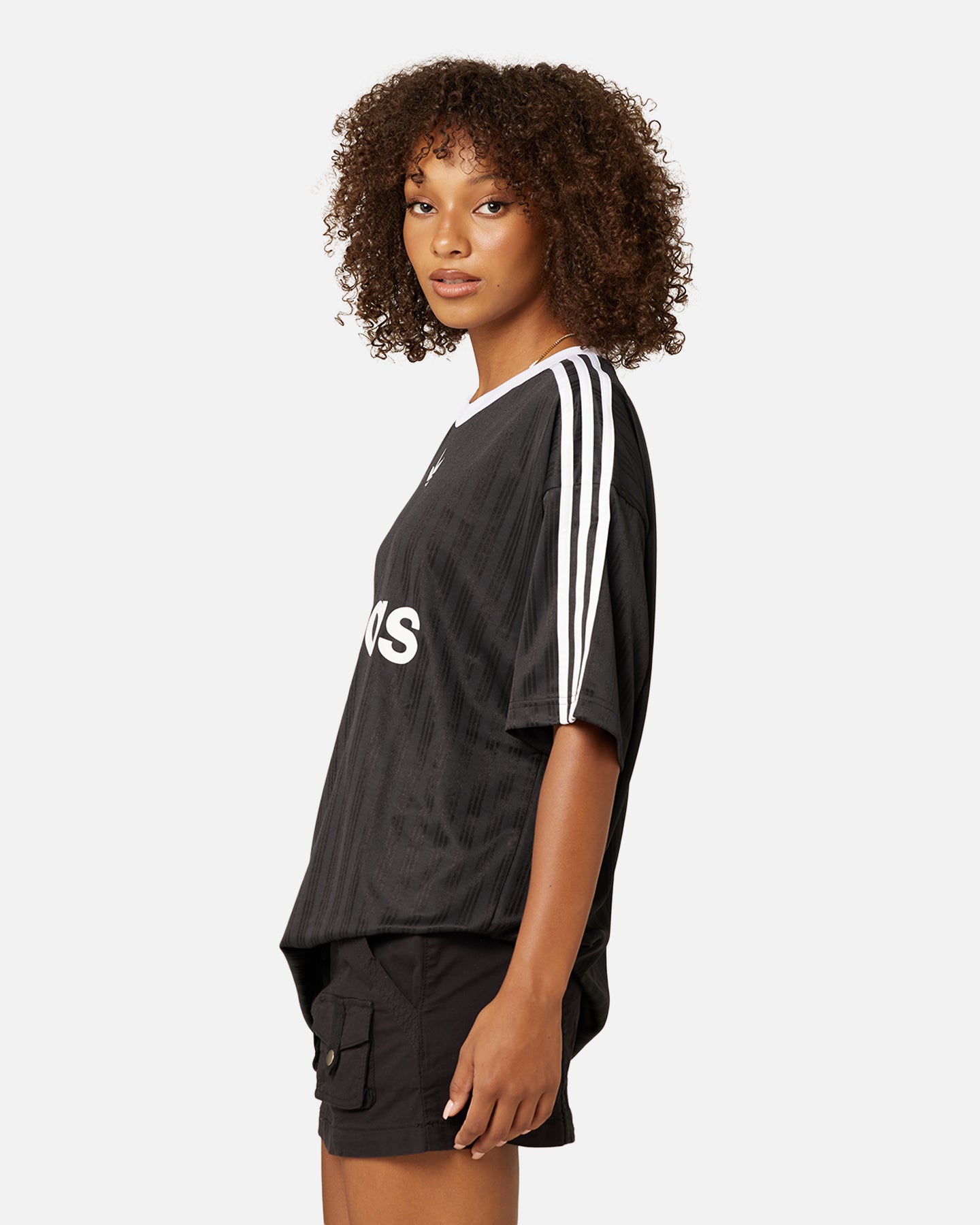Adidas Adicolor T-Shirt for Men - Classic Black and White Cotton Tee - Perfect for Casual Wear, Gym, and Street Style
