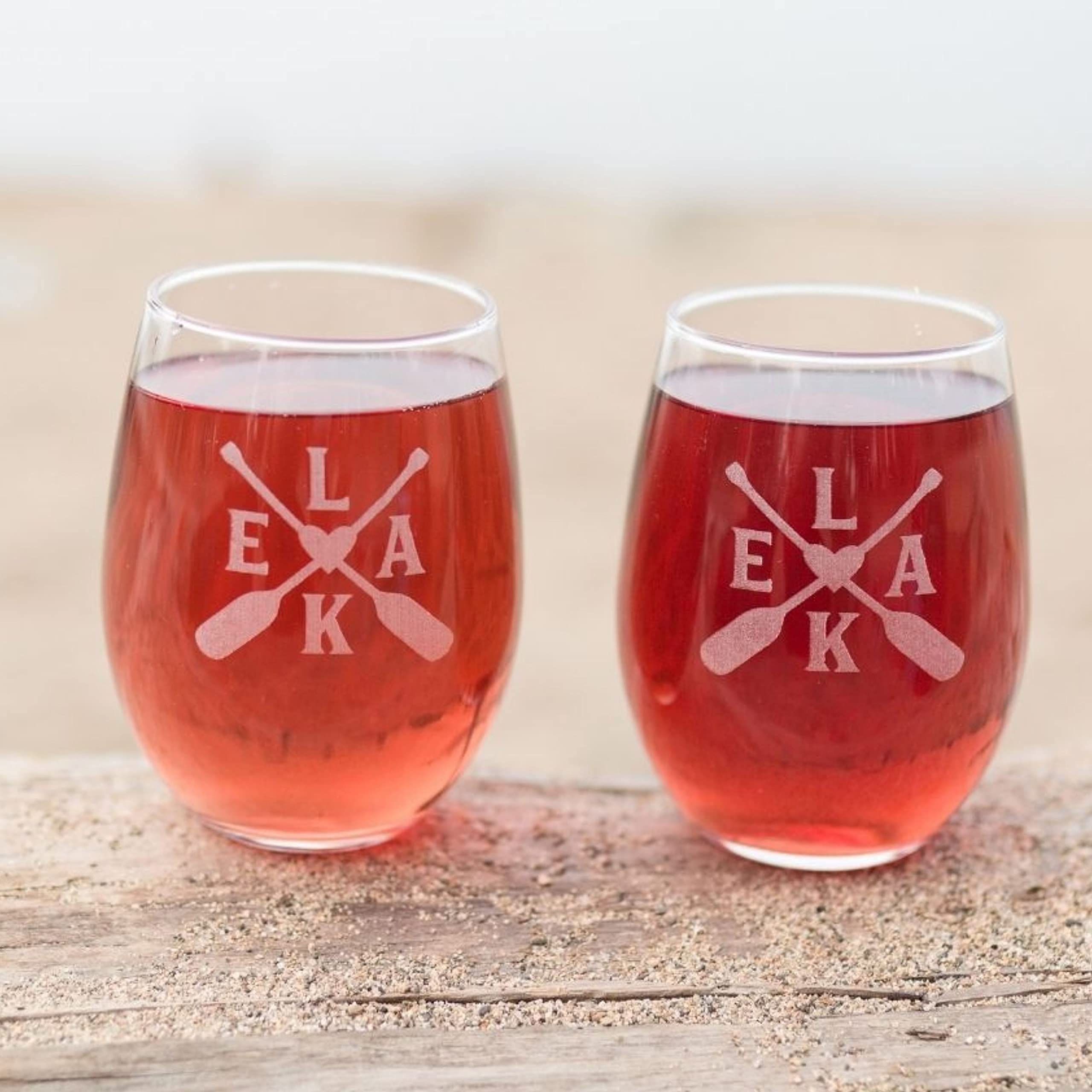 Lake House Wine Glasses Set of 4 - Rustic Cabin Decor for Lake House - Unique Housewarming Gift for New Homeowners - Perfect for Lakeside Dinners & Cabin Entertaining