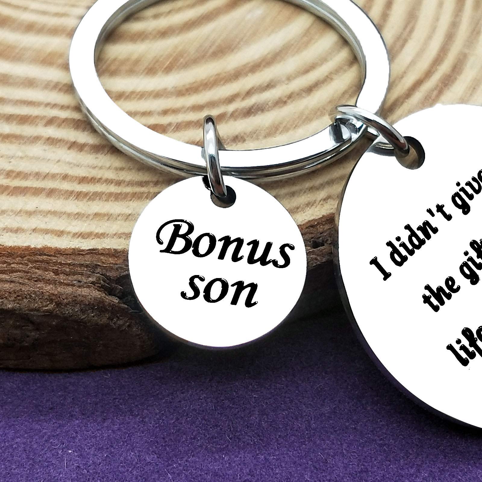 Vadaka Son-in-Law Jewelry Keychain - Engraved Stepson Gift, Wedding Present, Adoption Keepsake - Perfect for Bonus Sons, Family Members - Ideal for Birthdays, Christmas, Graduations & Special Occasions - Durable Keyring for Everyday Use at Home, Office or Travel