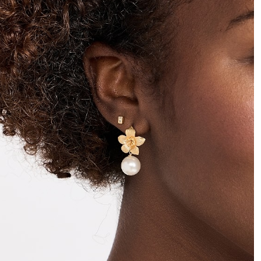 Exquisite Begonia Pearl Earrings for Women - Elegant Freshwater Pearl Studs for Daily Wear, Parties & Weddings