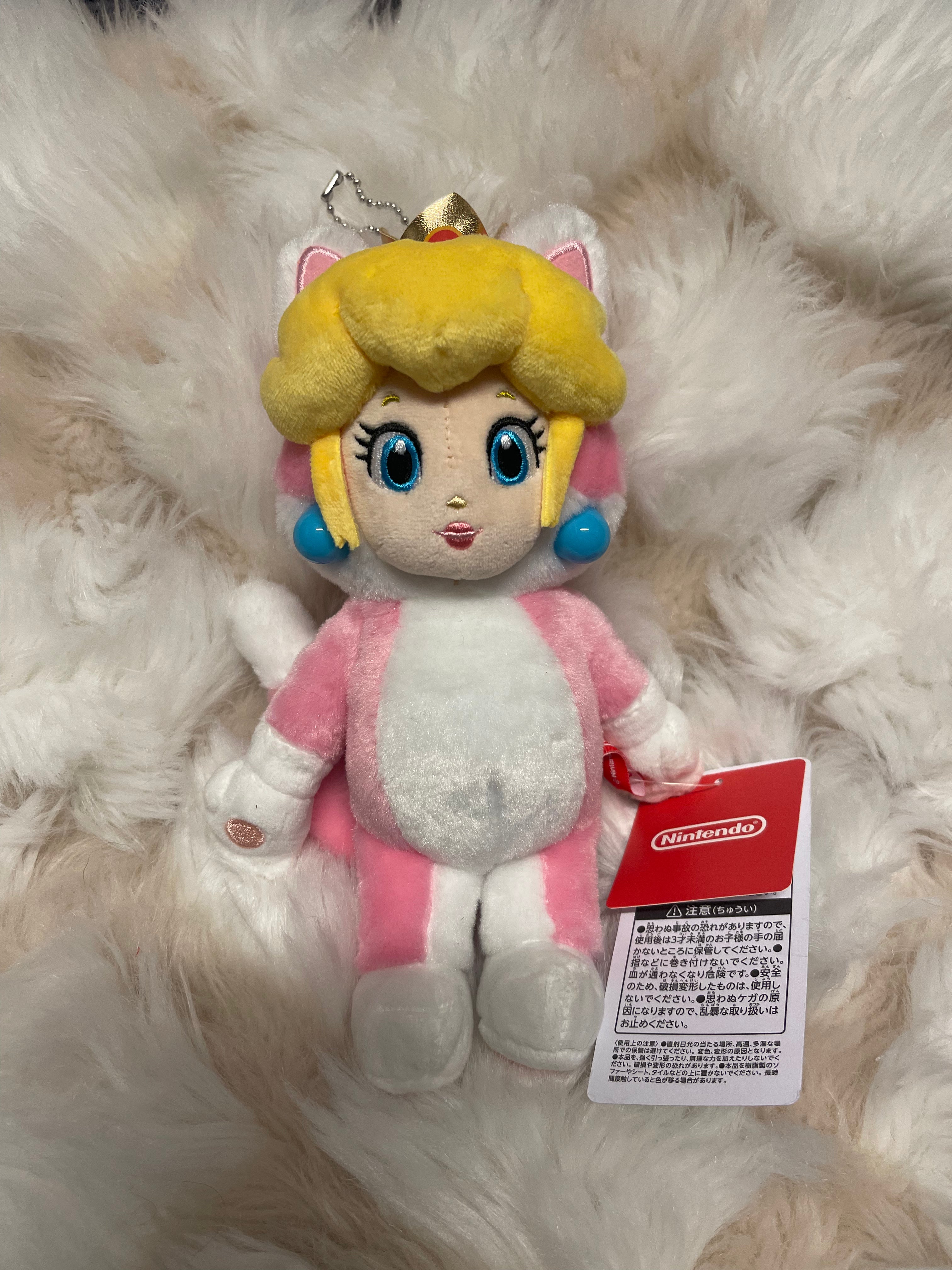Official Nintendo Princess Peach Keychain Plush - Super Mario Bros Collectible Soft Toy for Backpacks, Bags & Gifts