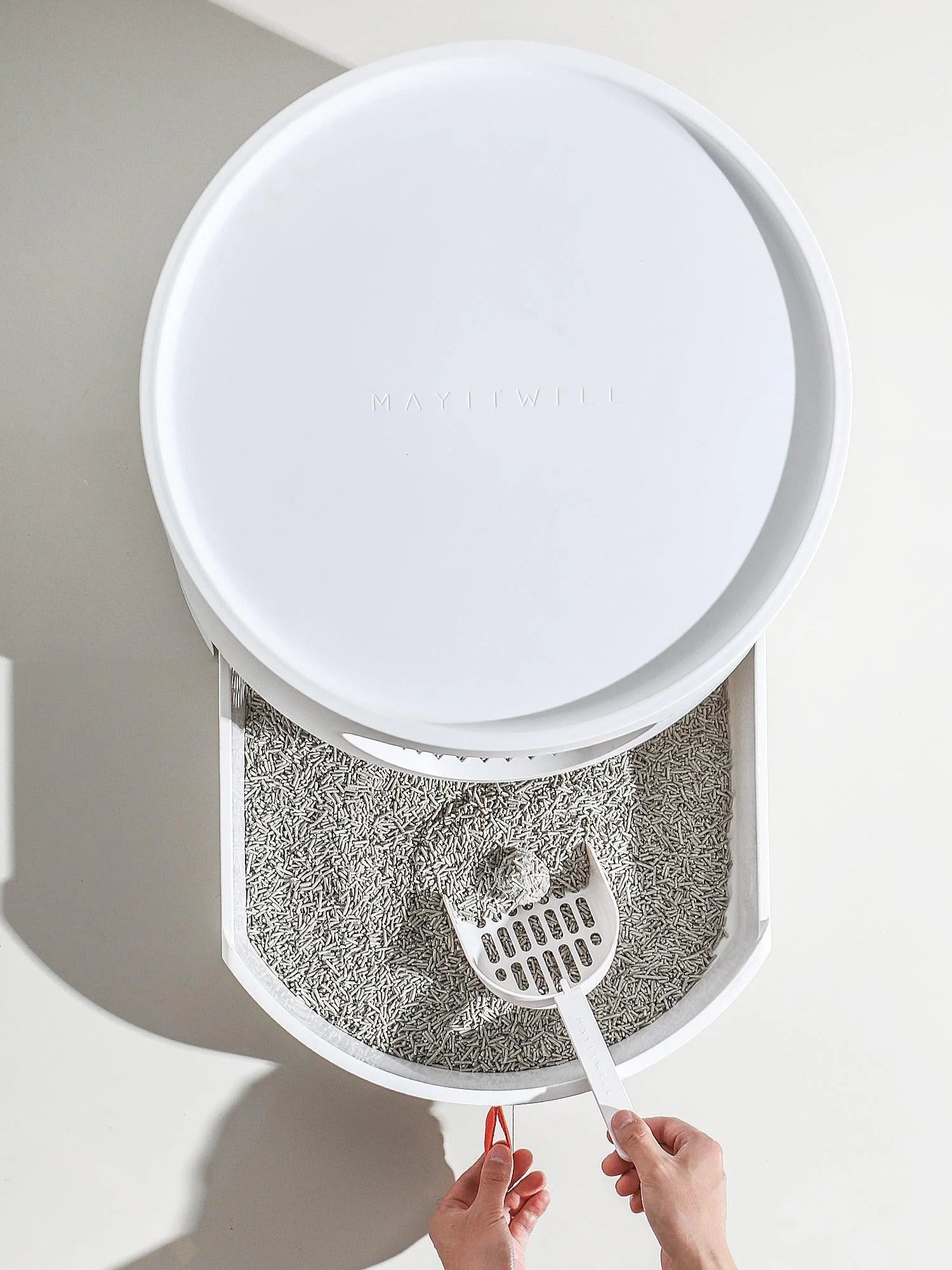 XL Castle 2-in-1 Front Entry Cat Litter Box with Scratch Basin - White | Large Enclosed Litter Box for Multiple Cats | Odor Control & Privacy Design for Home, Apartment, or Office Use
