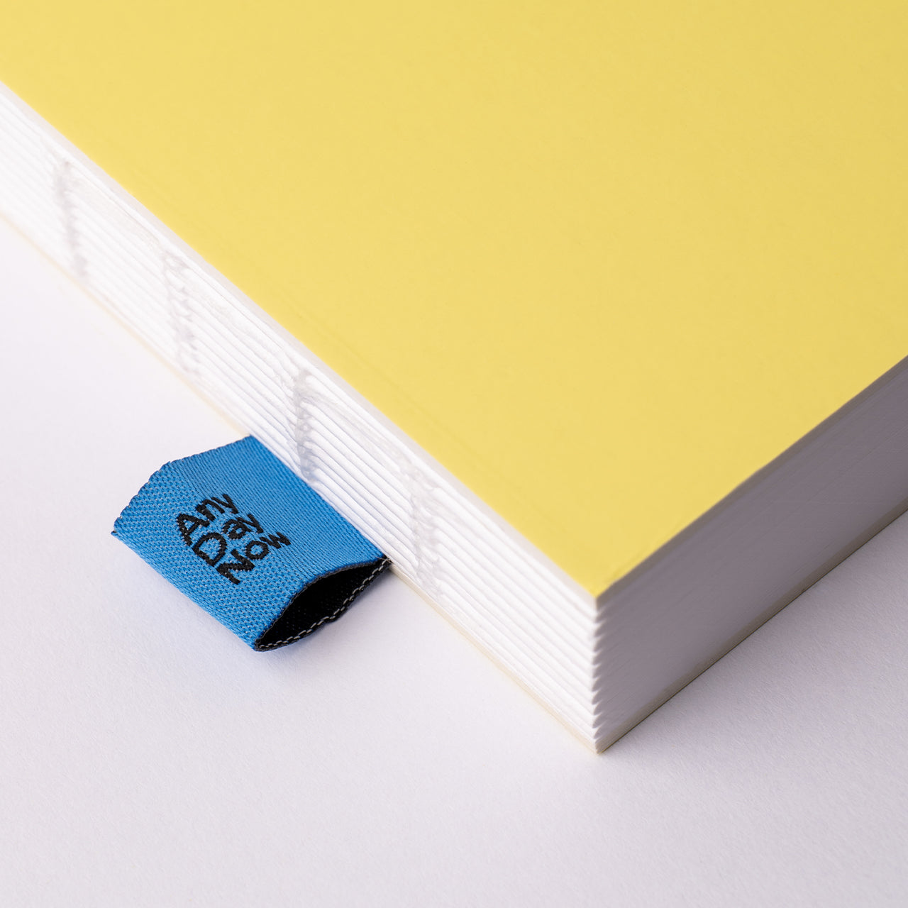 Premium A6 Sketchbook for Artists - 120gsm Thick Paper, Acid-Free, Perfect for Drawing, Sketching & Watercolor - Ideal for Travel, School & Art Projects