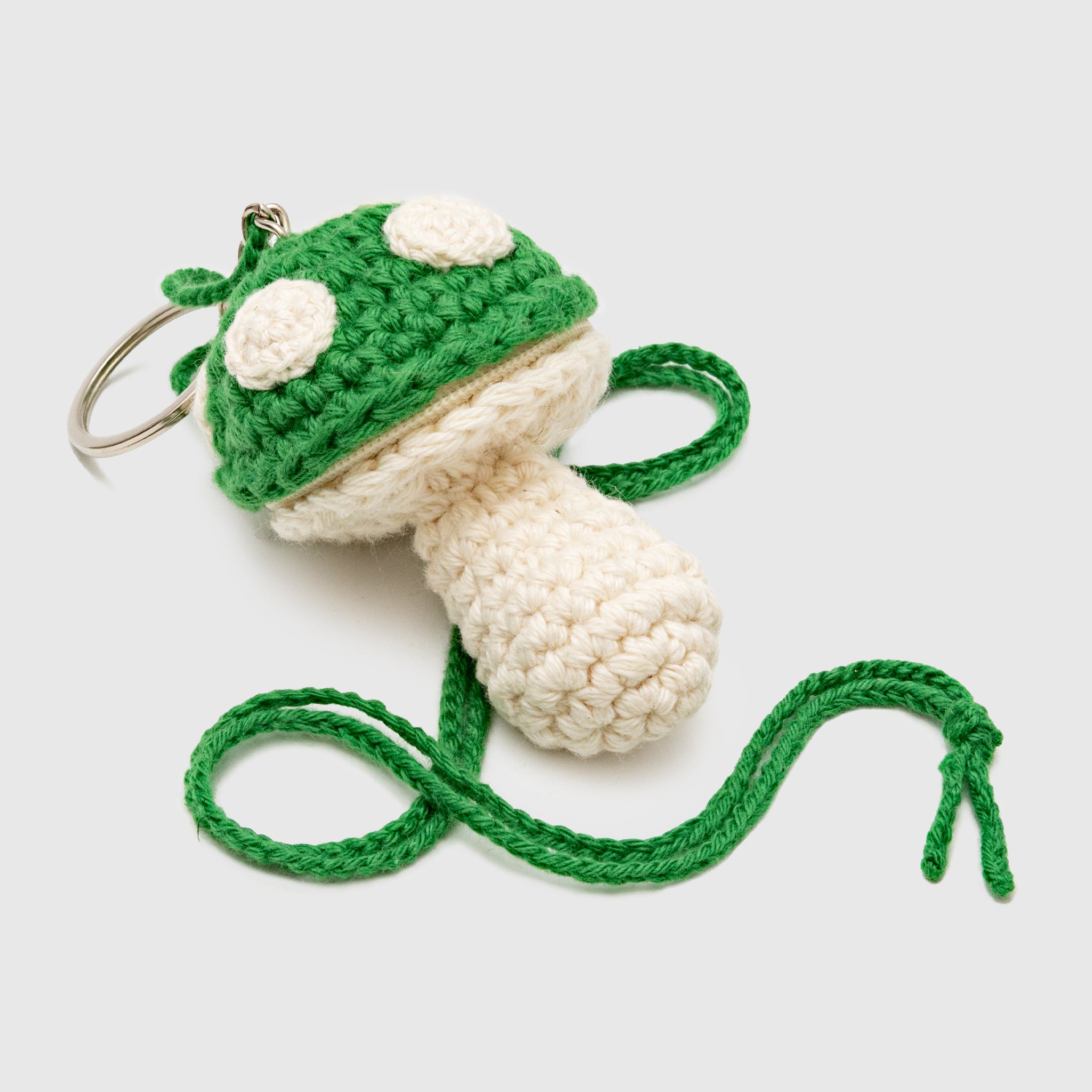 Small Mushroom Keychain Necklace - Cute Mini Mushroom Pendant for Keys, Bag, or Jewelry - Perfect Gift for Nature Lovers & Boho Style