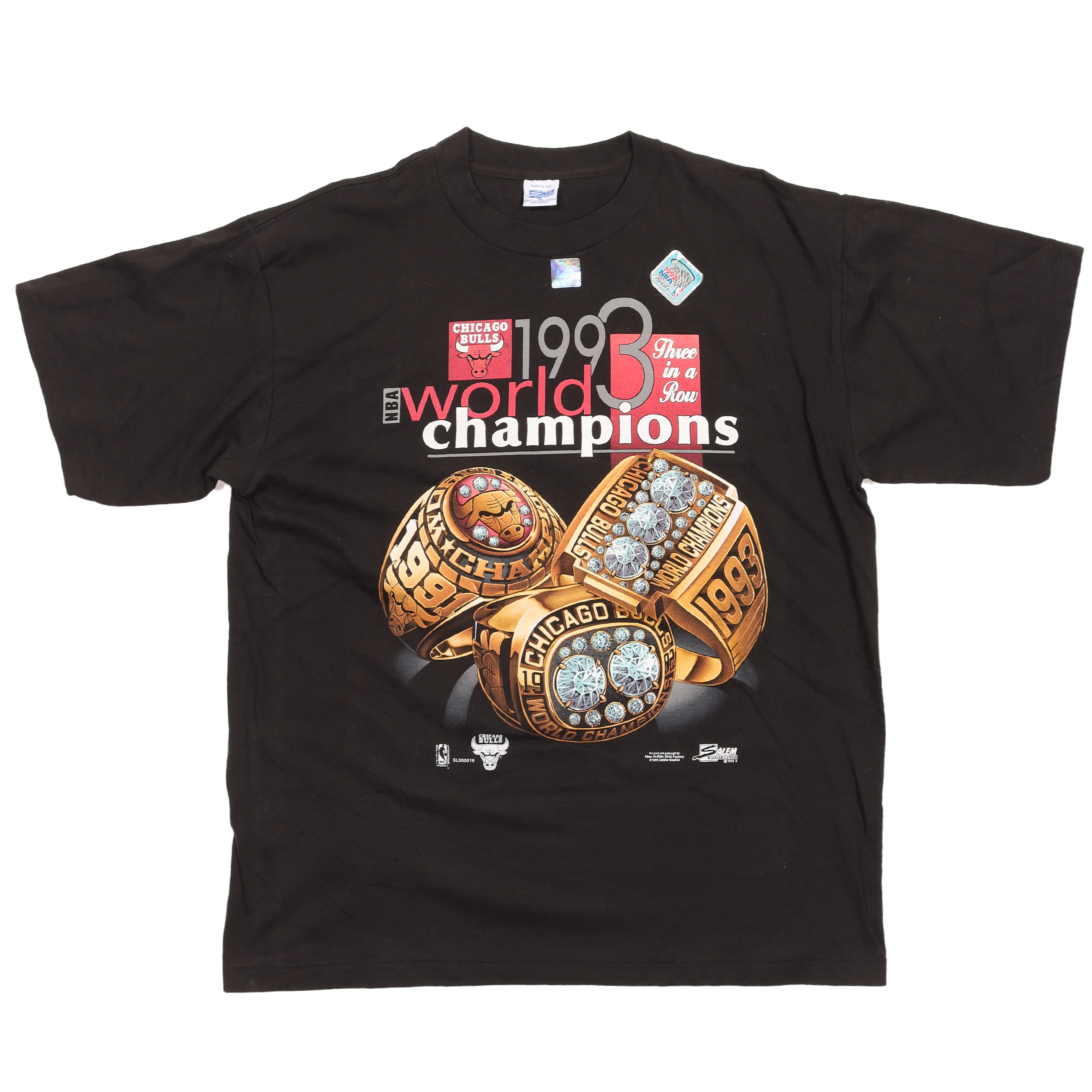 1993 Chicago Bulls 'World Champions' Logo T-Shirt - Vintage NBA Basketball Fan Apparel - Perfect for Game Day, Sports Events & Casual Wear