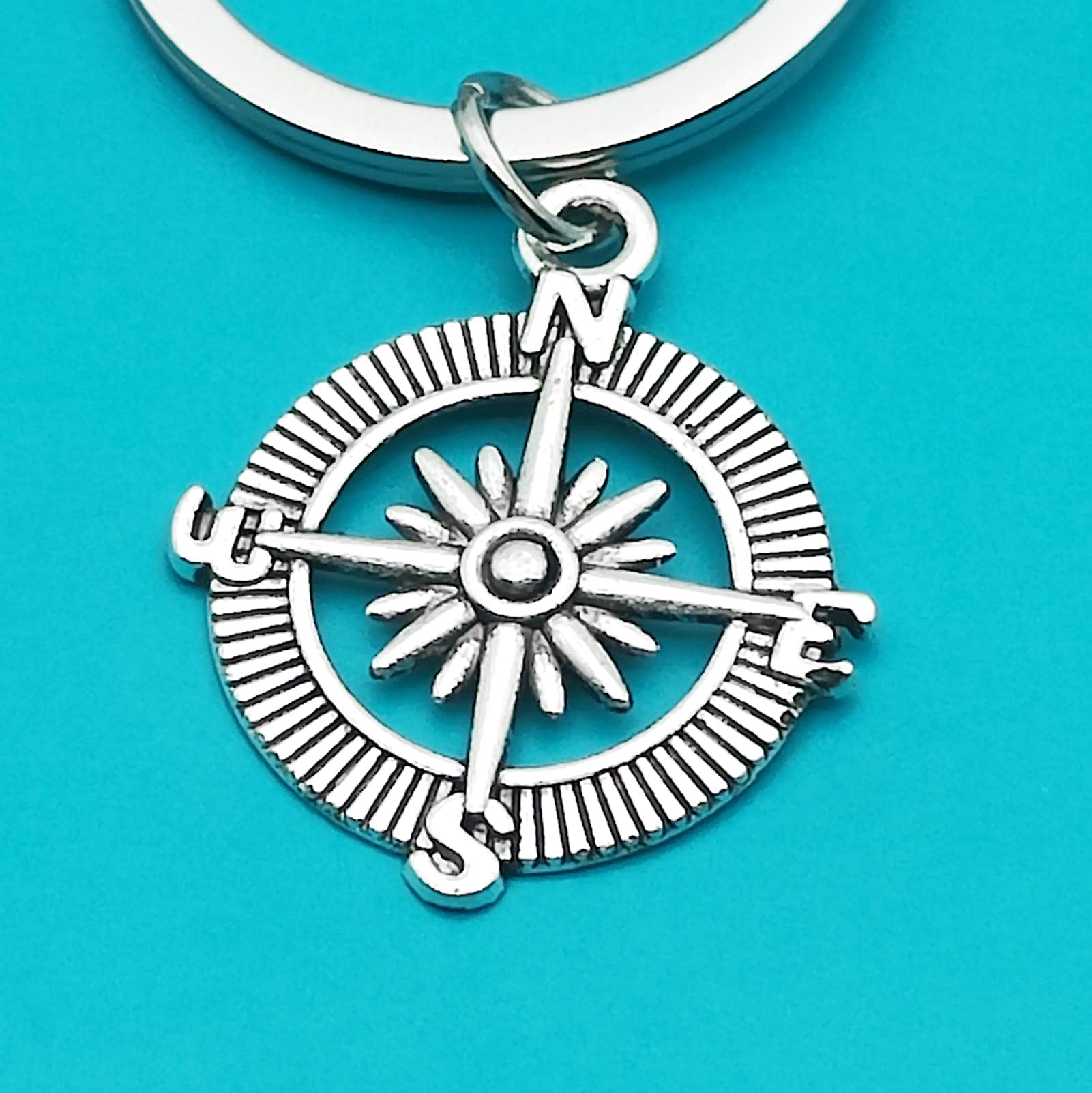 Xiahuyu Best Friend Keychain - No Matter What No Matter Where Keychain - Heartwarming Christmas & Birthday Gifts for Women - Perfect Friendship Gift for Besties, Sisters & Couples - Ideal for Anniversaries, Graduations & Long-Distance Relationships