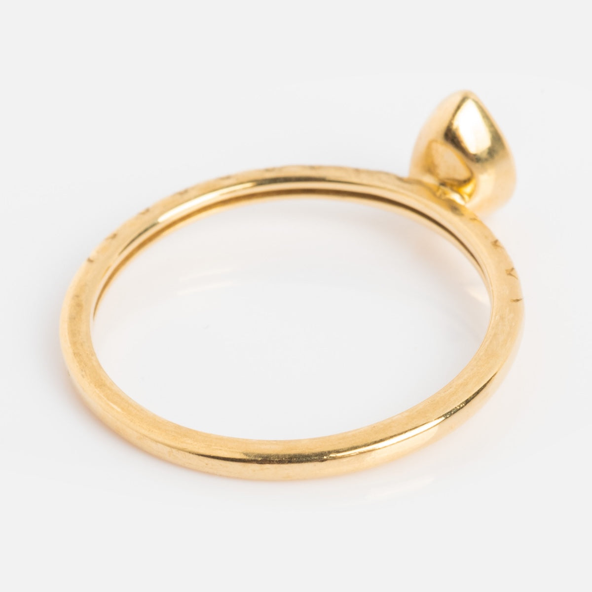 Solid Gold Green Amethyst Pear Ring - Elegant Dainty Jewelry for Women, Perfect for Engagement, Wedding & Special Occasions