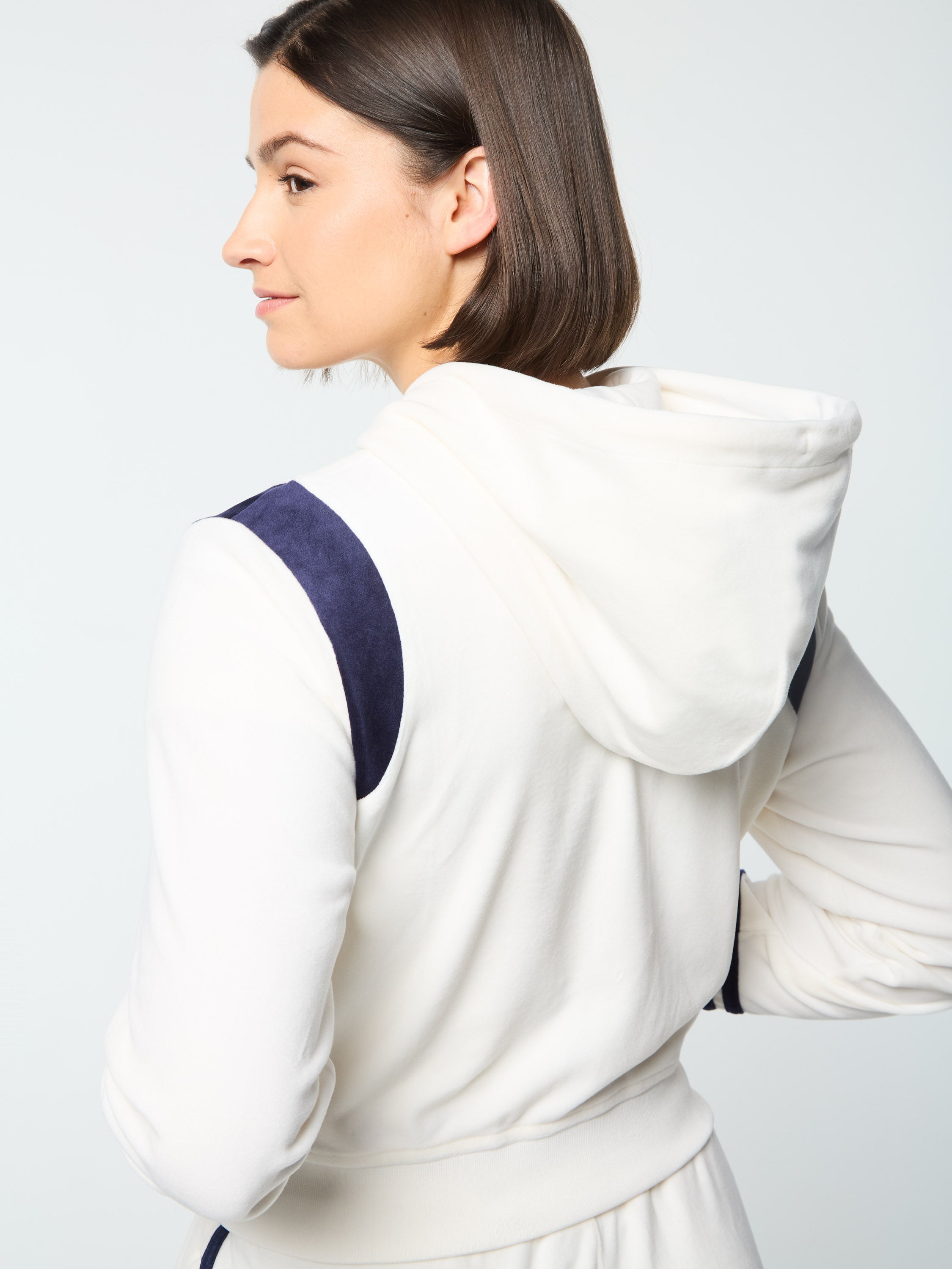 Veneto Velour Zip Up Hoodie for Women - Soft Fleece Pullover with Front Pockets - Cozy Lounge Wear for Home, Gym & Outdoor Activities (Gardenia)