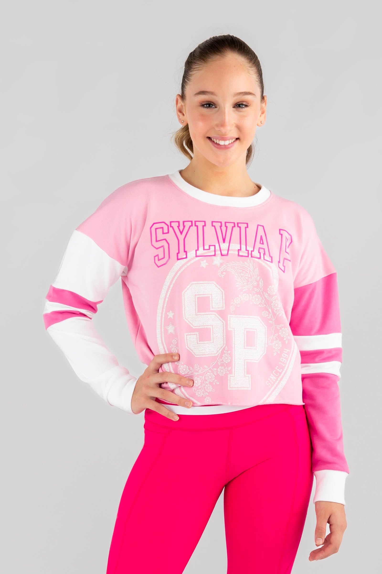 Kelsie Sweat - Women's Fashion Sweatshirt | Soft & Comfortable Pullover for Casual Wear | Perfect for Gym, Lounge & Everyday Outfits