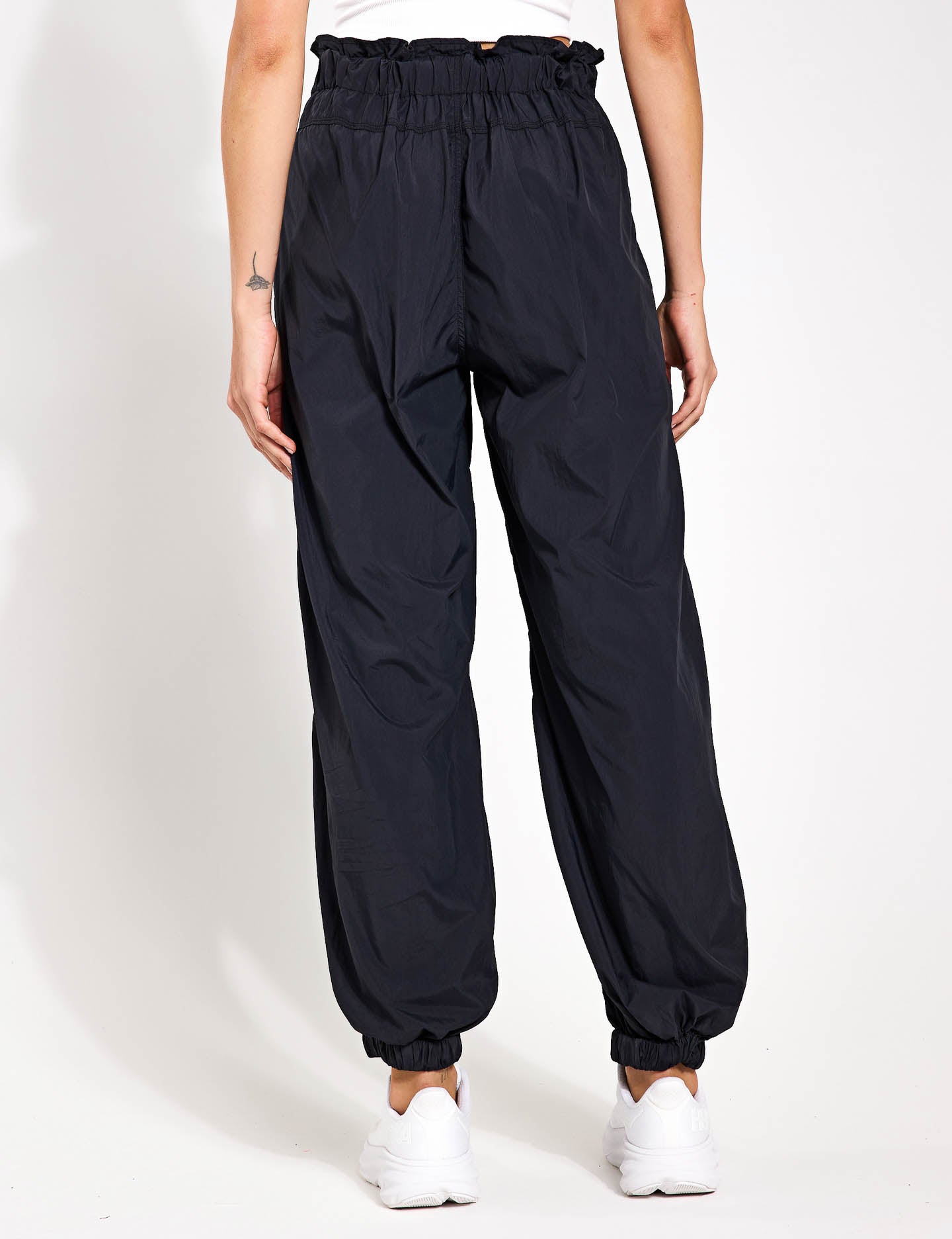 Into The Woods Pants for Women - Stylish Black Hiking Trousers for Outdoor Adventures & Camping