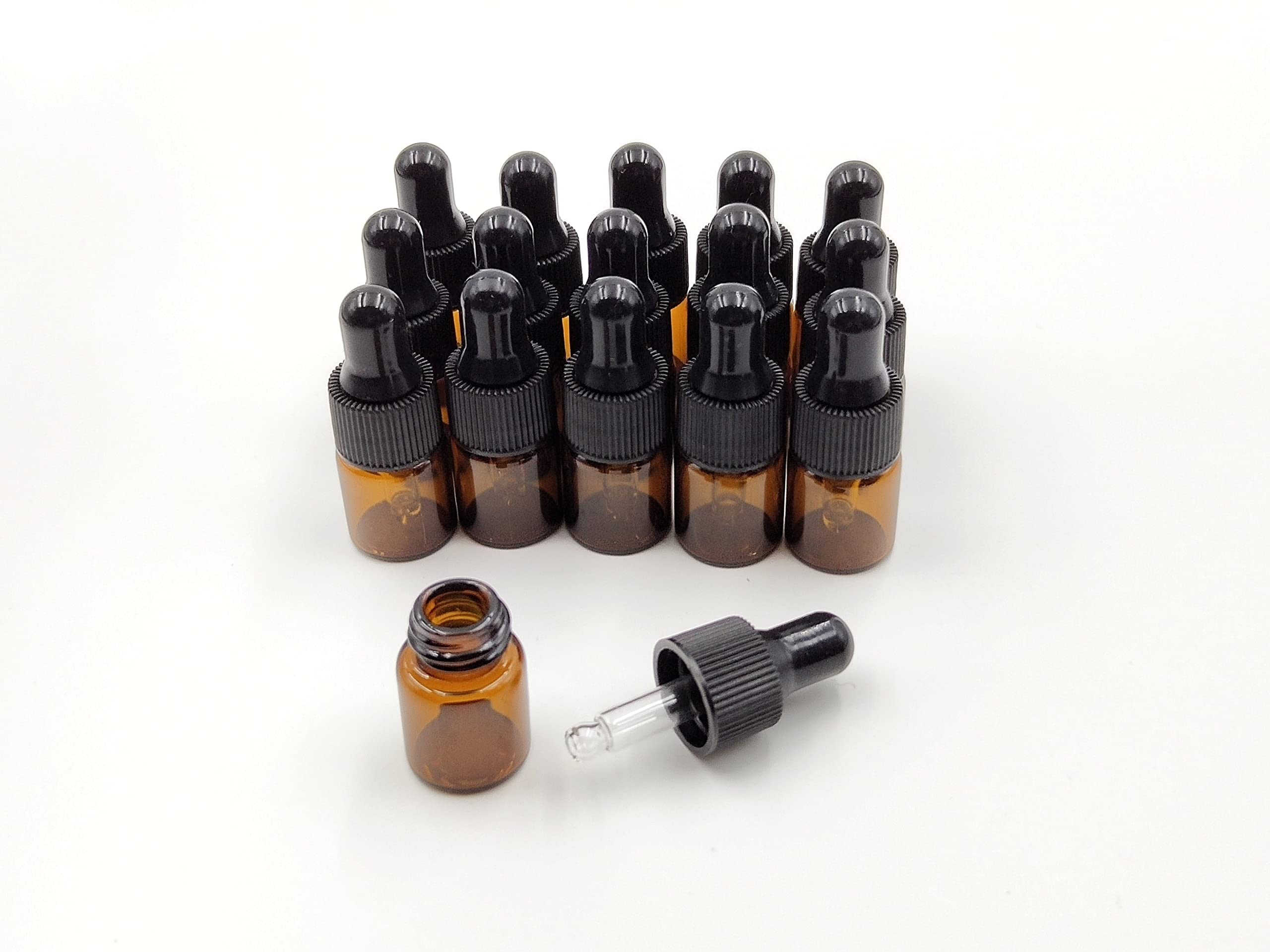 15 Pack 2ml Amber Glass Dropper Bottles for Essential Oils & Cosmetics - Travel Size for DIY & Samples