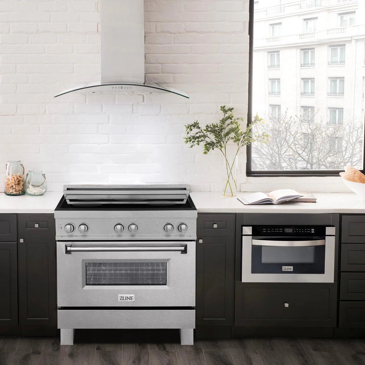 ZLINE 36 Inch 4.6 Cu. Ft. Induction Range with 5-Element Cooktop & Electric Oven - Fingerprint Resistant Stainless Steel (RAINDS SN 36) for Modern Kitchens & Professional Cooking