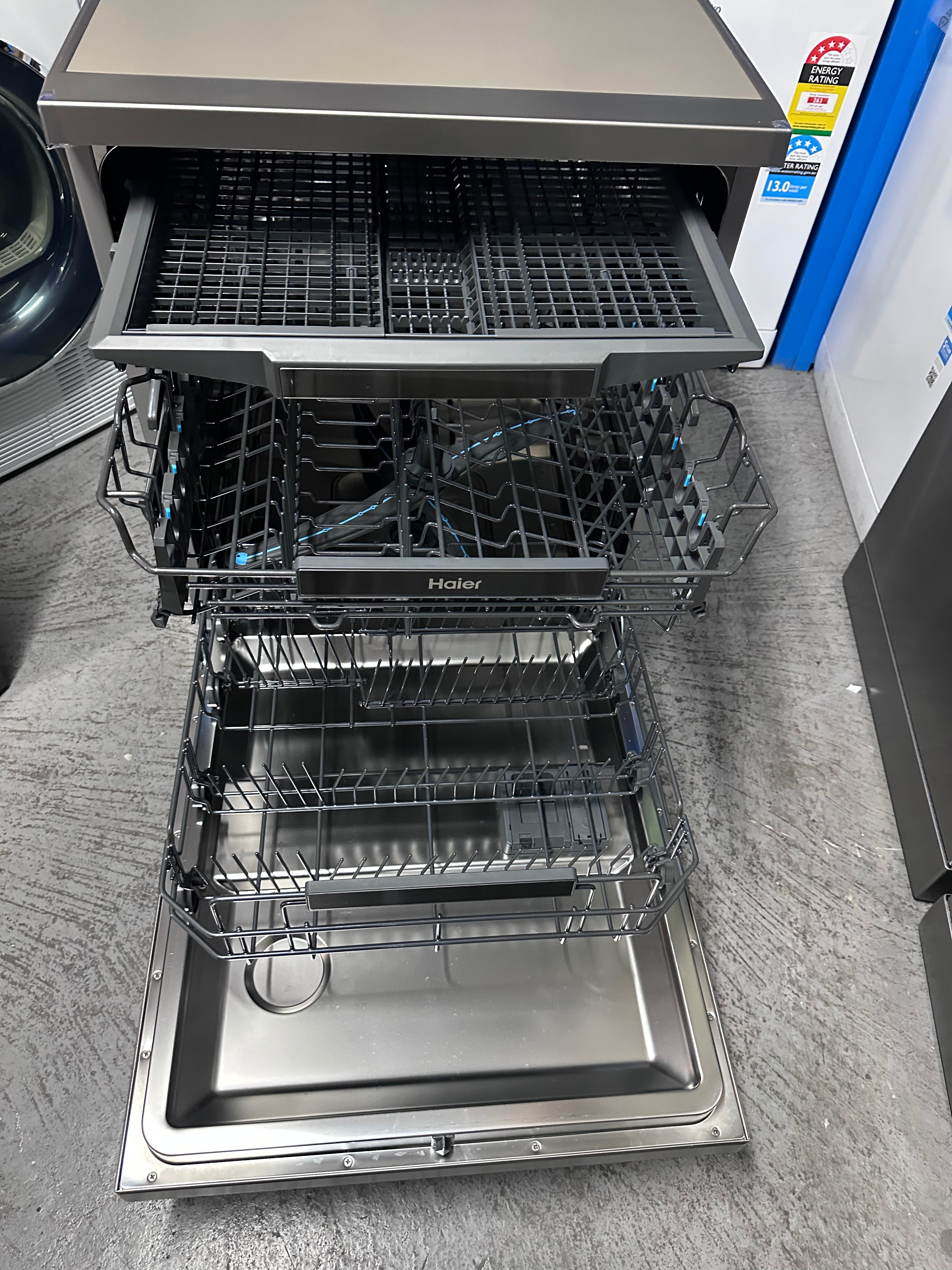 Haier HDW15F3S1 15 Place Setting Freestanding Dishwasher in Stainless Steel - Factory Refurbished | Perfect for Large Families & Entertaining Guests
