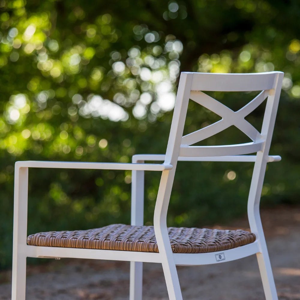 Premium Aluminum Outdoor Stackable Dining Armchairs with White Padded Cushions (Set of 4) - Weather-Resistant Patio Furniture for Backyard, Poolside & Garden Dining