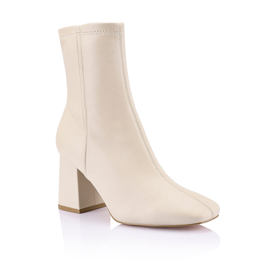 Lizzo Stretch Ankle Boots for Women - Comfortable Bone Stretch Booties for Wide Calves - Perfect for Casual Wear, Office & Night Out