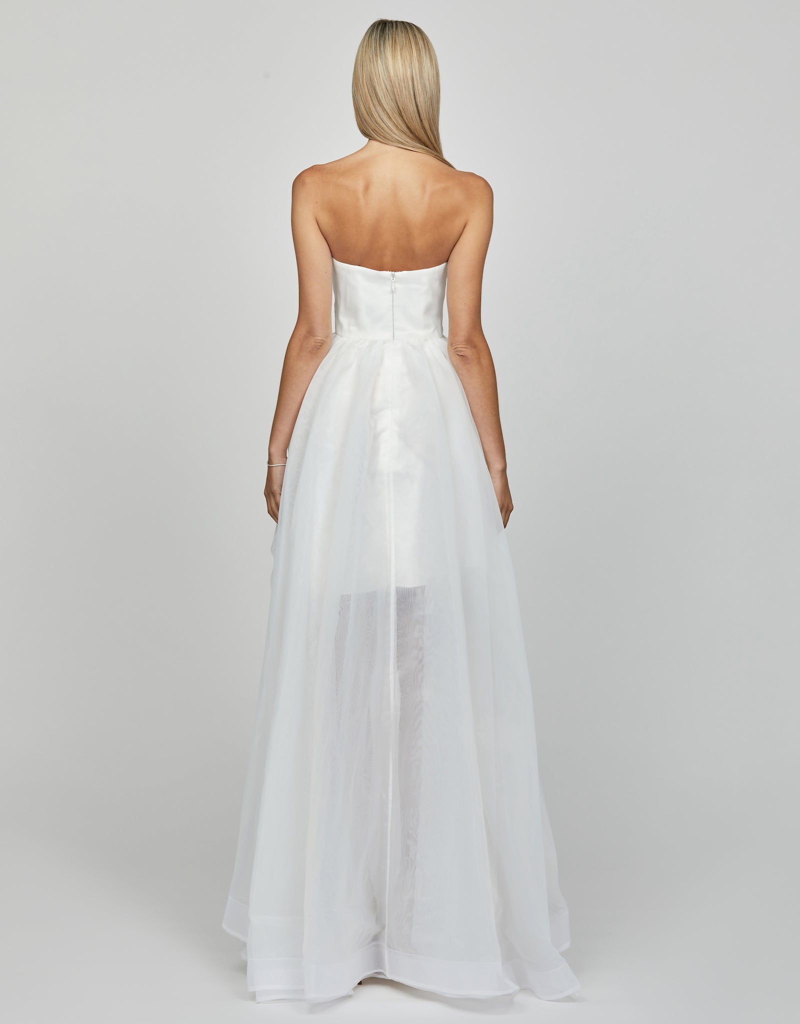 Annaka Sweetheart Hi-Low Ball Gown - Elegant Prom & Wedding Dress for Special Occasions | Perfect for Homecoming, Quinceañera & Formal Events