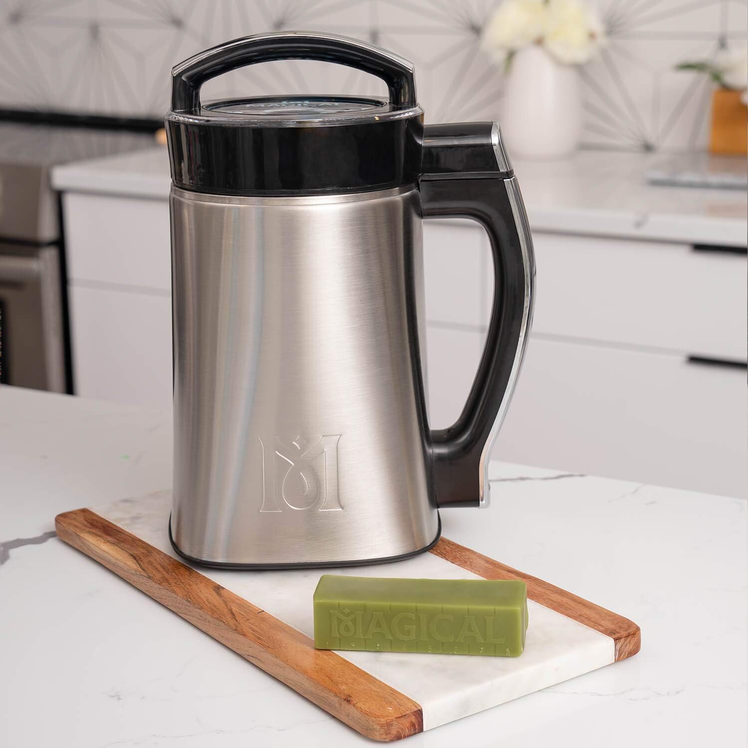Magical Butter MB2e Herbal Butter Maker Machine - Automatic Infuser for Homemade Butter, Oil, Tinctures & Edibles - Includes Recipe Cookbook - Perfect for DIY Cannabis Cooking, Baking & Herbal Remedies