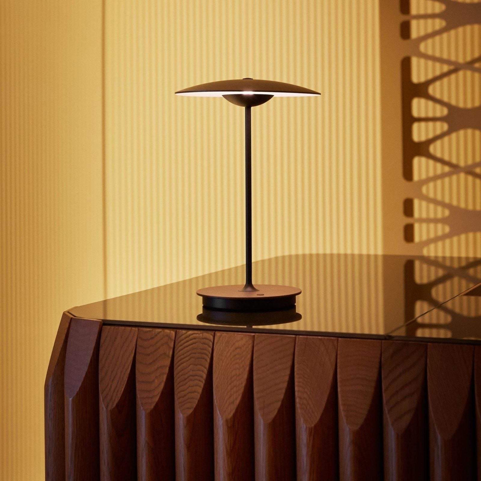Ginger Table Lamp - Modern LED Night Light for Bedroom, Living Room, and Office - Warm White Light for Relaxation and Ambience