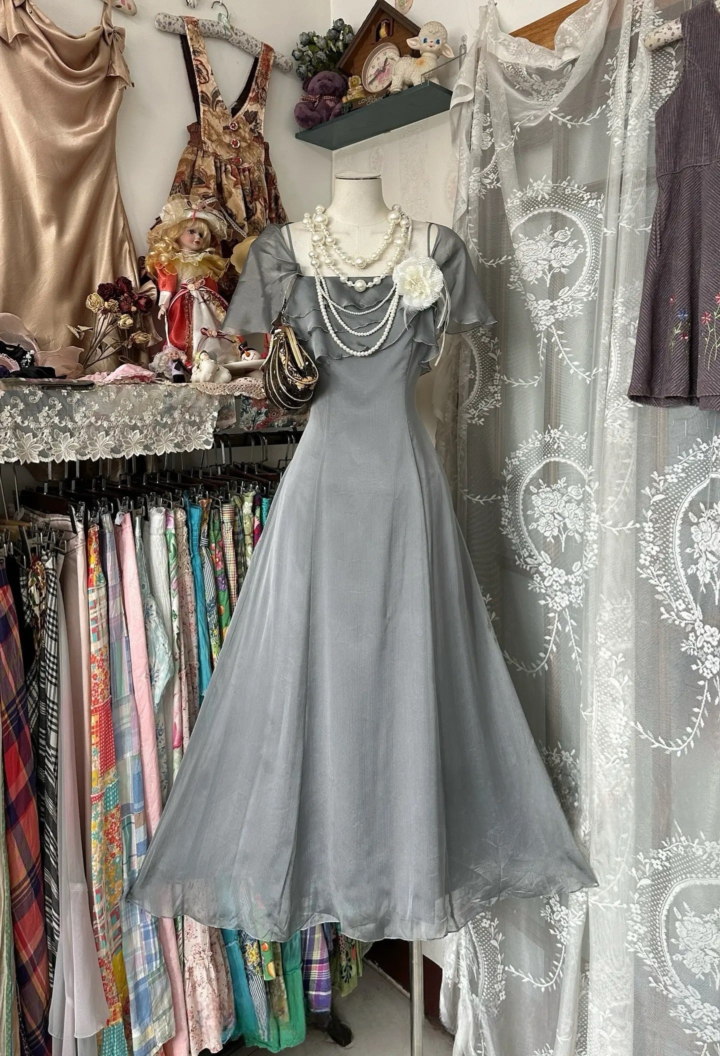Elegant A-Line Gray Modest Formal Dress with Ruffle Details - Perfect for Evening Parties, Prom, Wedding Guest & Special Occasions