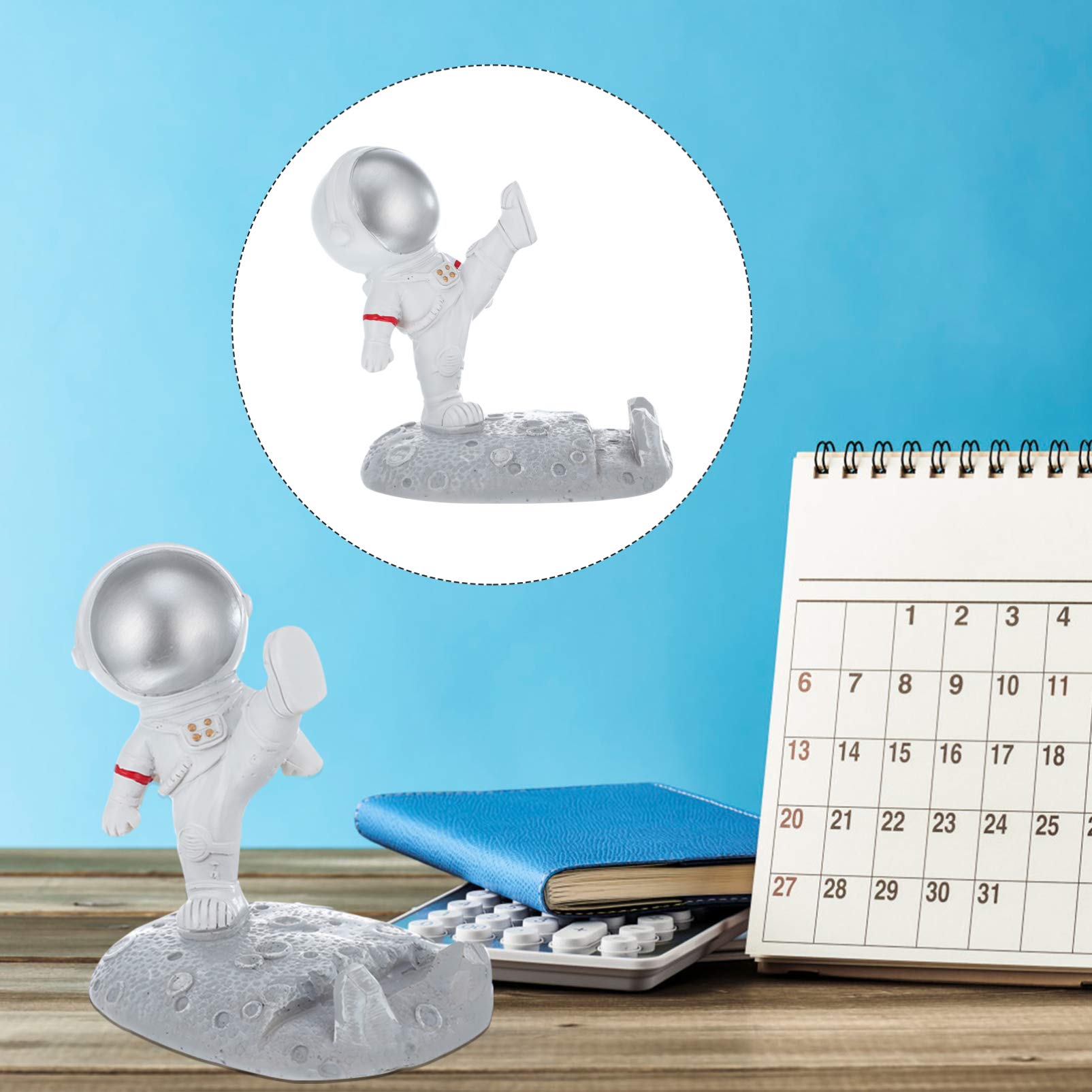 1PC Creative Astronaut Phone Stand Holder - Practical Phone & Tablet Bracket - Decorative Mobile Phone Rack for Desk, Office, Home, Gift (Adorable Space-Themed Design)