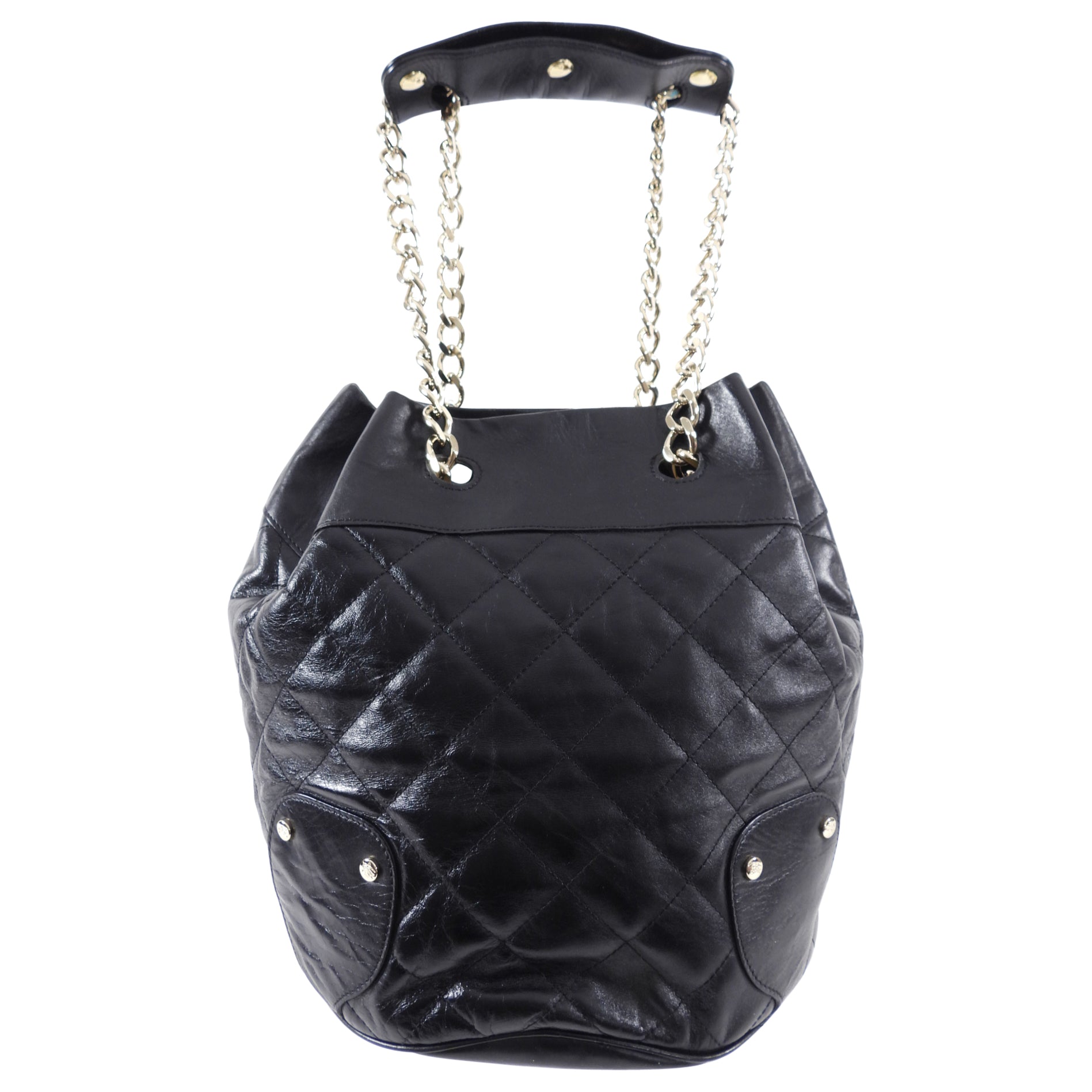 Burberry Black Leather Quilted Drawstring Chain Bucket Bag for Women | Luxury Designer Handbag for Everyday Use, Work & Special Occasions